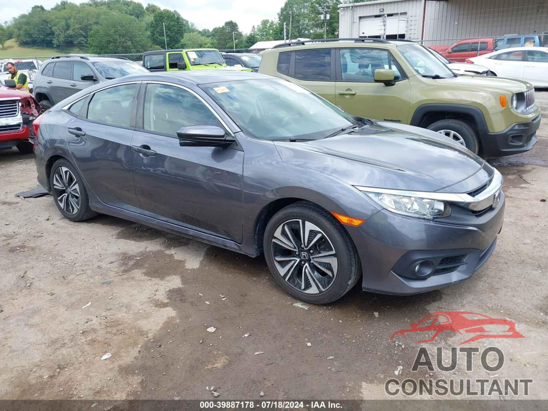 HONDA CIVIC 2018 - JHMFC1F32JX022405