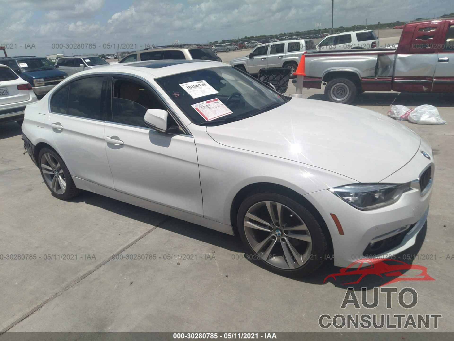 BMW 3 SERIES 2017 - WBA8B9G59HNU51605