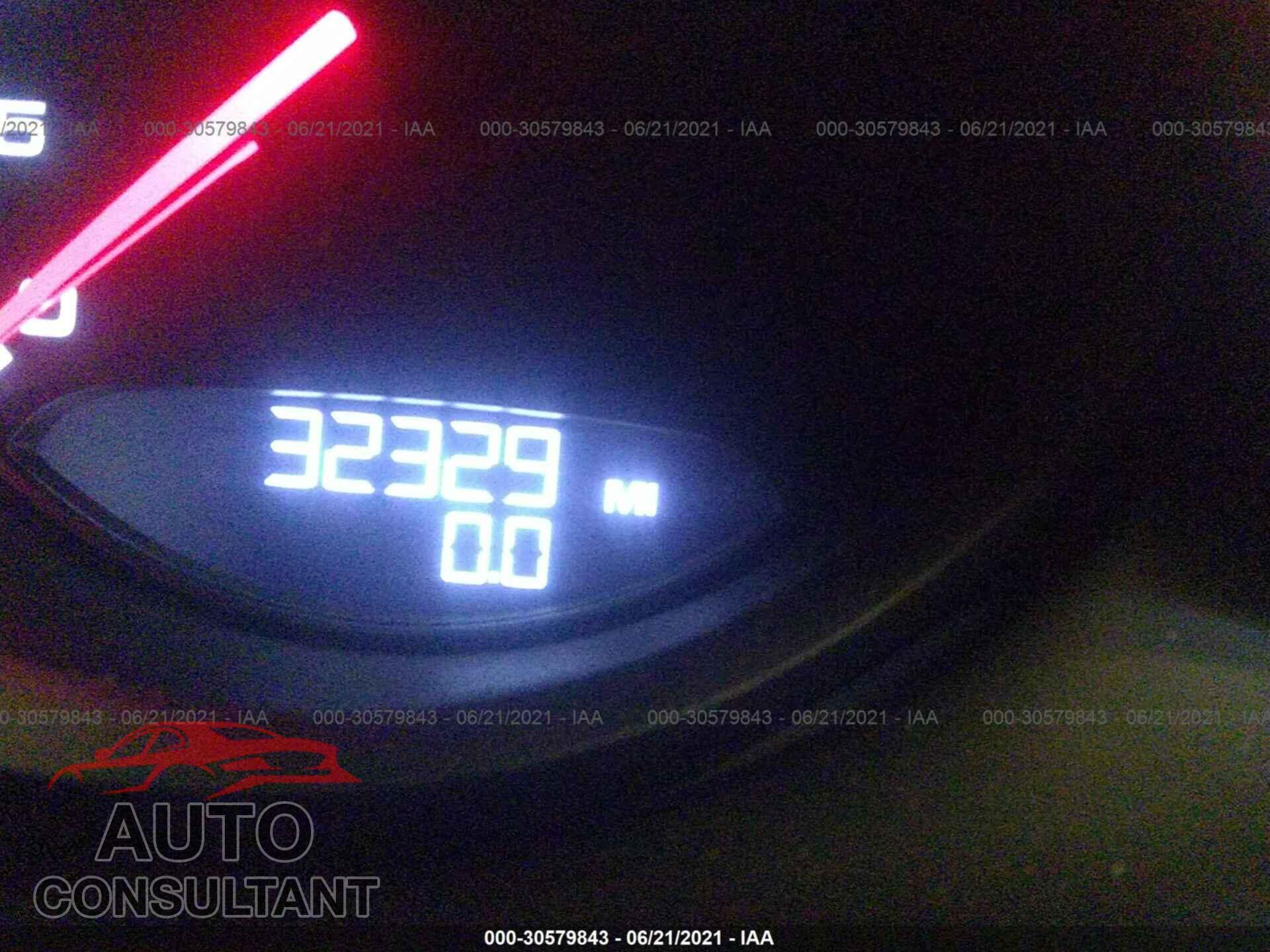 PORSCHE MACAN 2017 - WP1AA2A56HLB07022