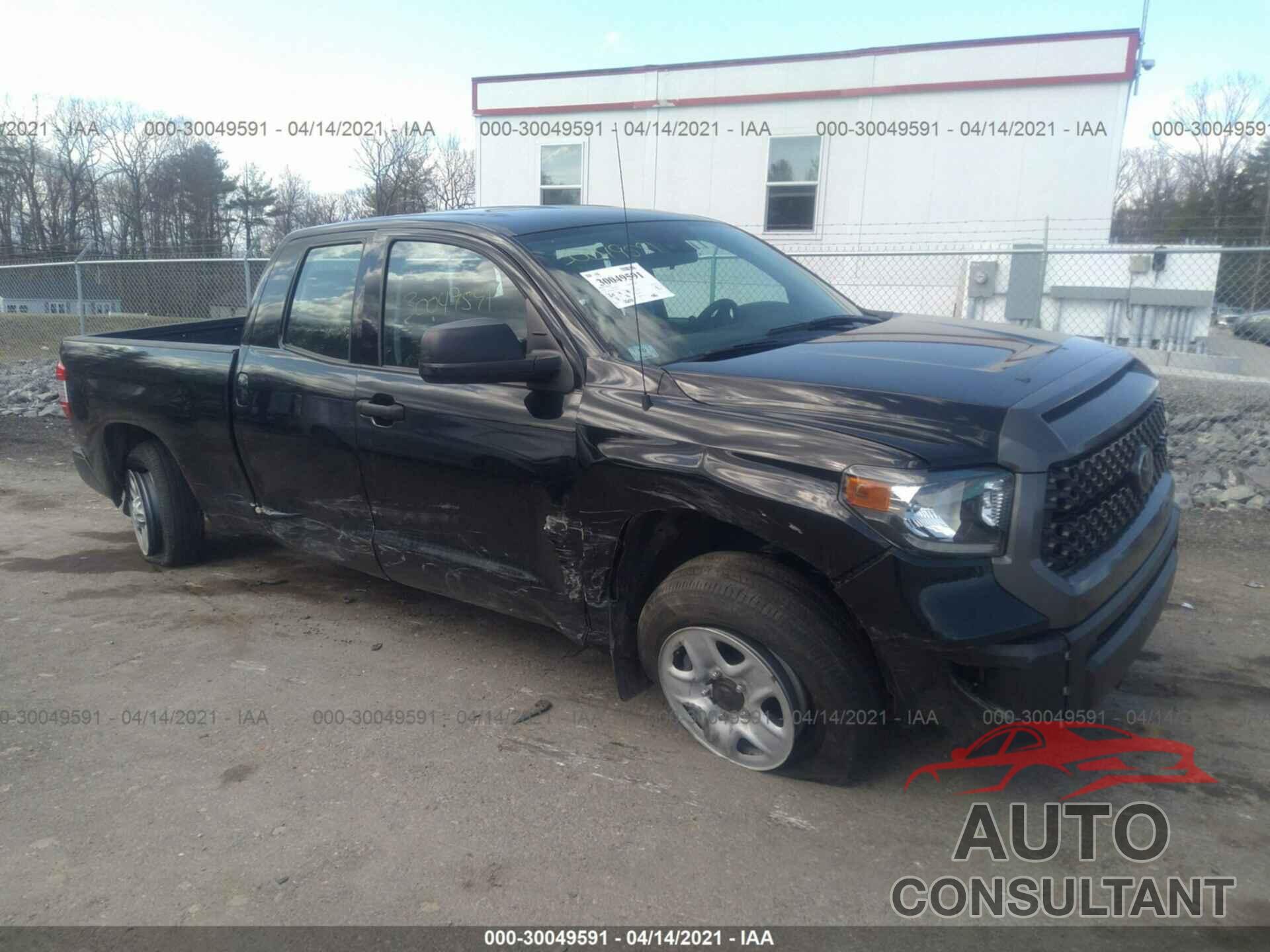 TOYOTA TUNDRA 4WD 2018 - 5TFUM5F19JX079535