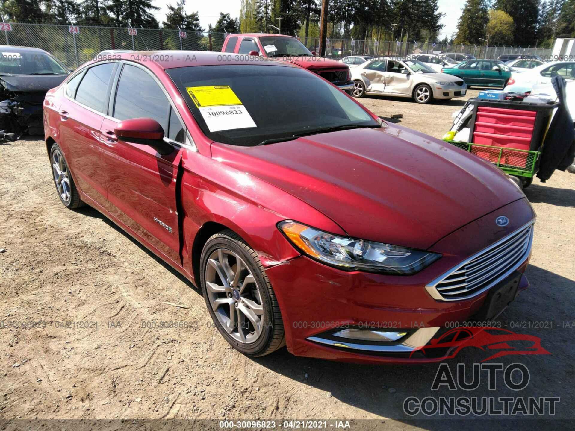 FORD FUSION 2017 - 3FA6P0LU2HR230032
