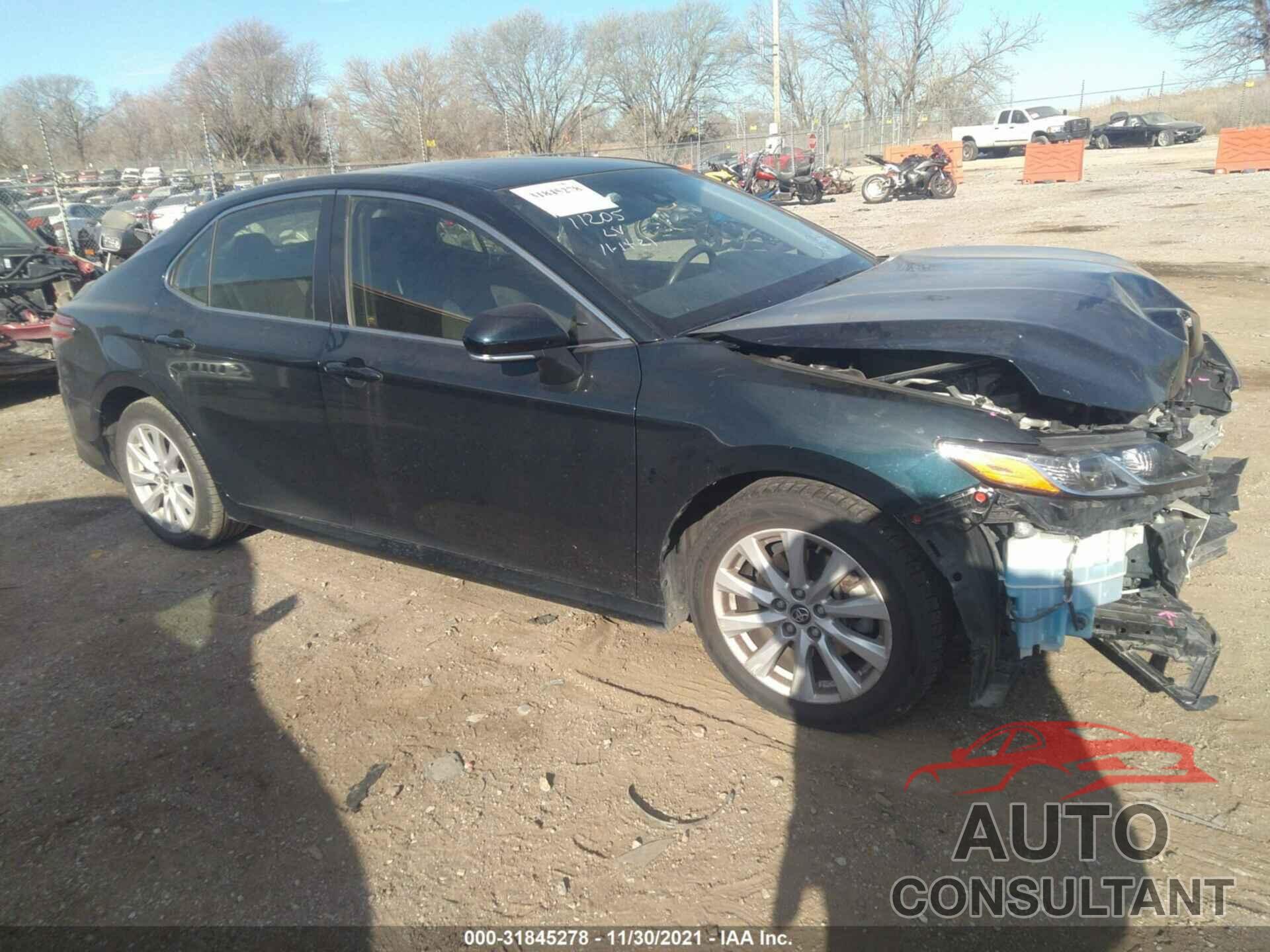 TOYOTA CAMRY 2018 - JTNB11HK6J3035087