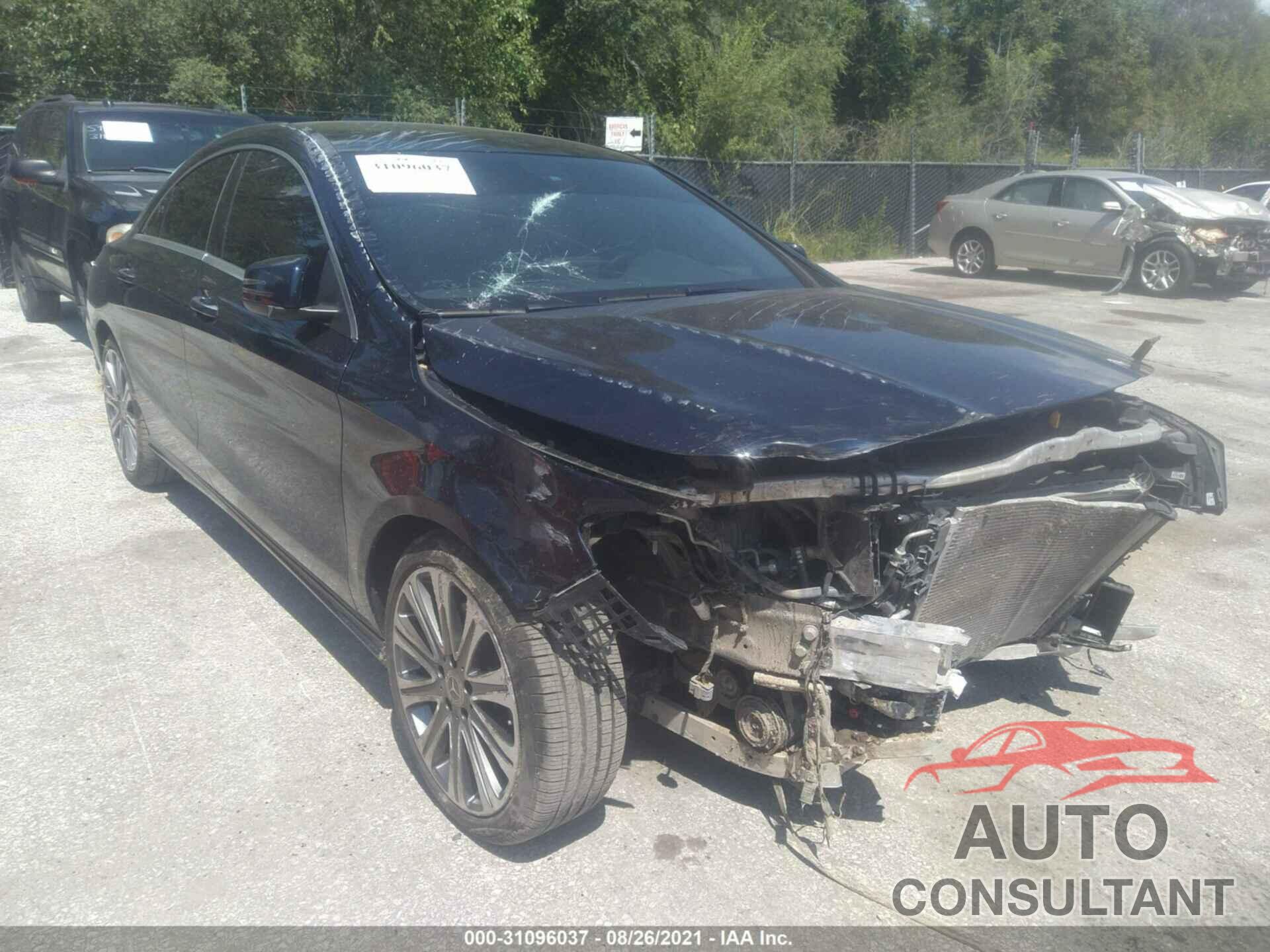 MERCEDES-BENZ CLA 2019 - WDDSJ4GB8KN719979