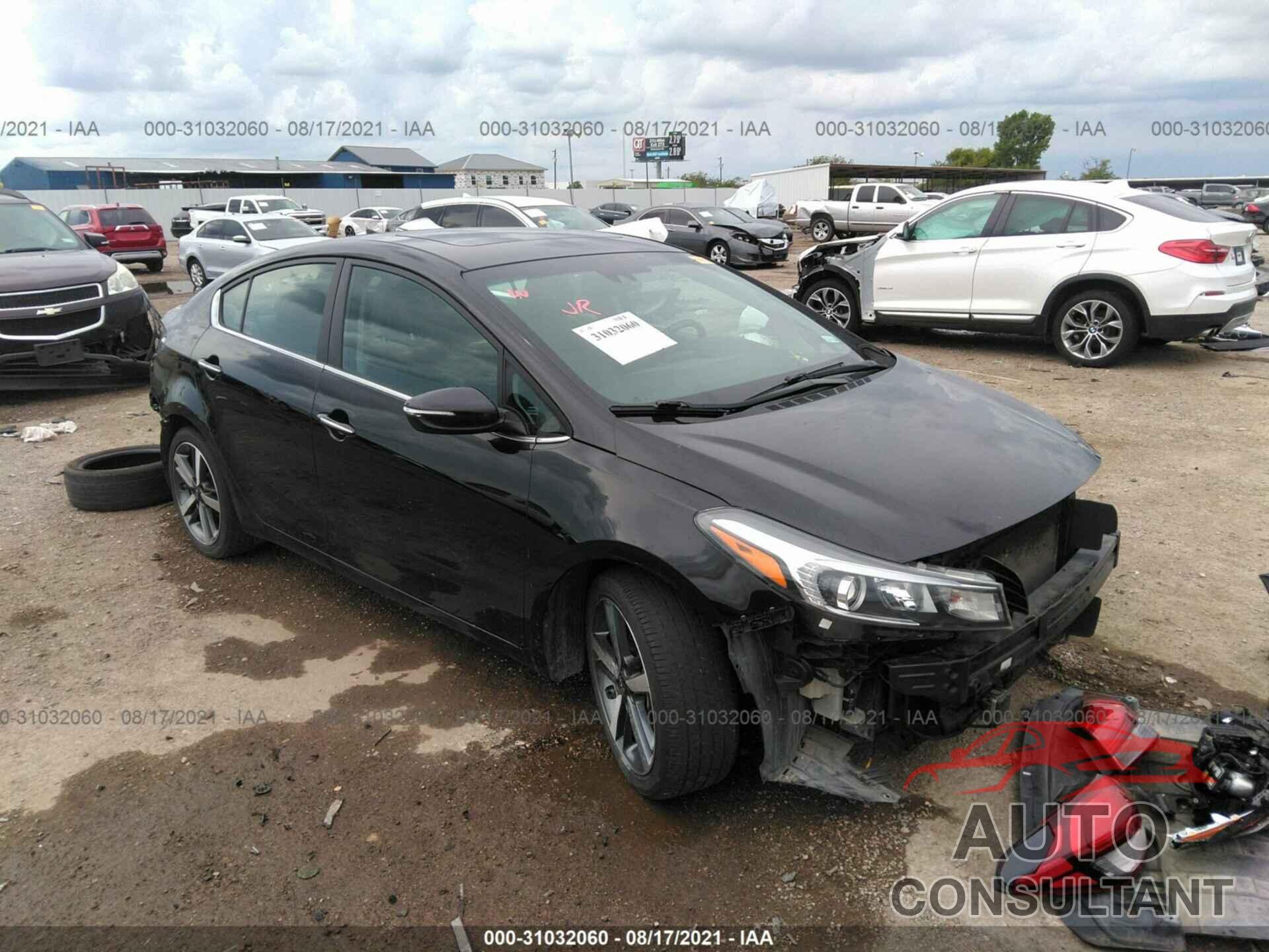 KIA FORTE 2018 - 3KPFN4A85JE181399