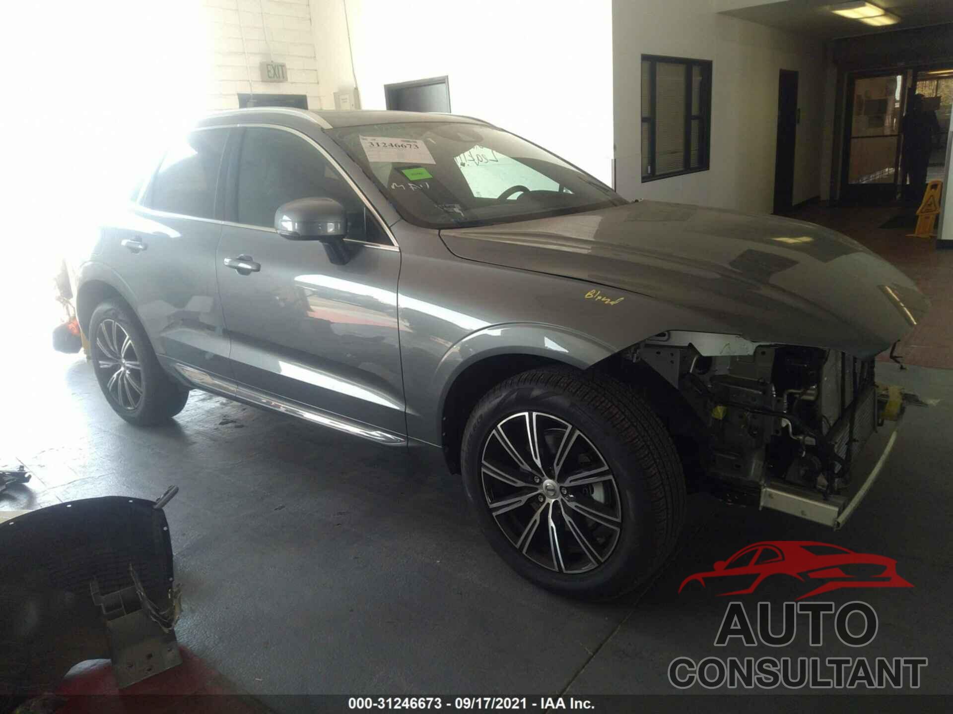 VOLVO XC60 2021 - YV4102RL9M1709844