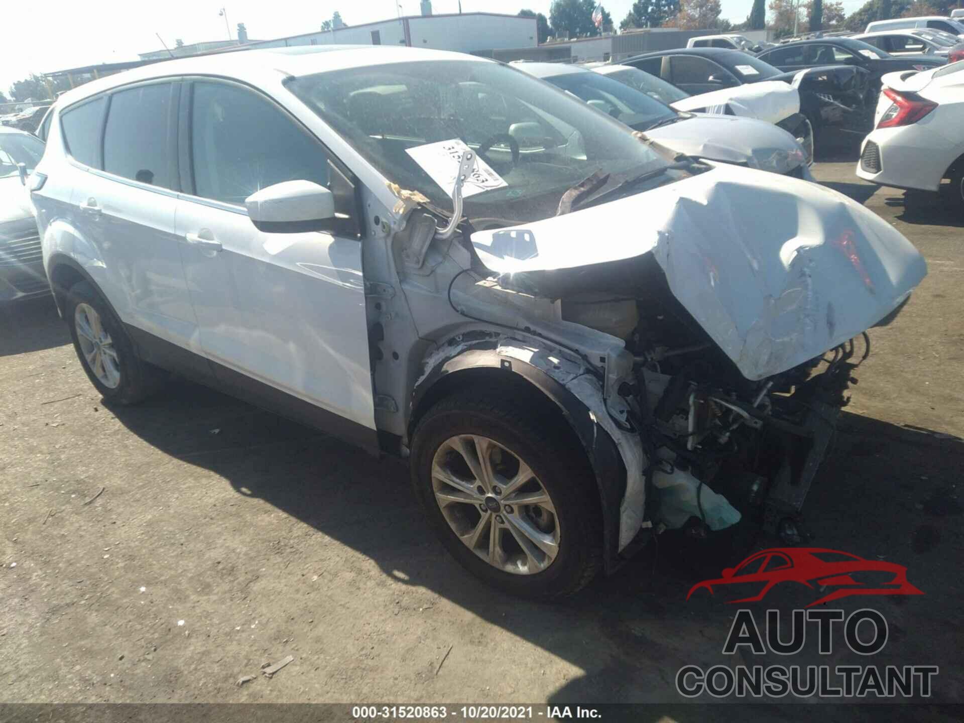 FORD ESCAPE 2017 - 1FMCU0G99HUD66982