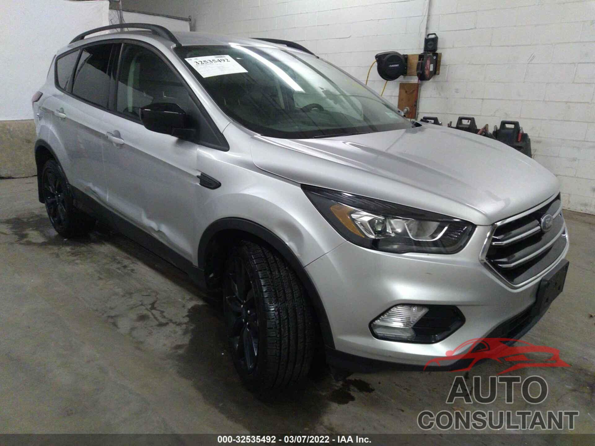 FORD ESCAPE 2019 - 1FMCU9GD2KUC17989