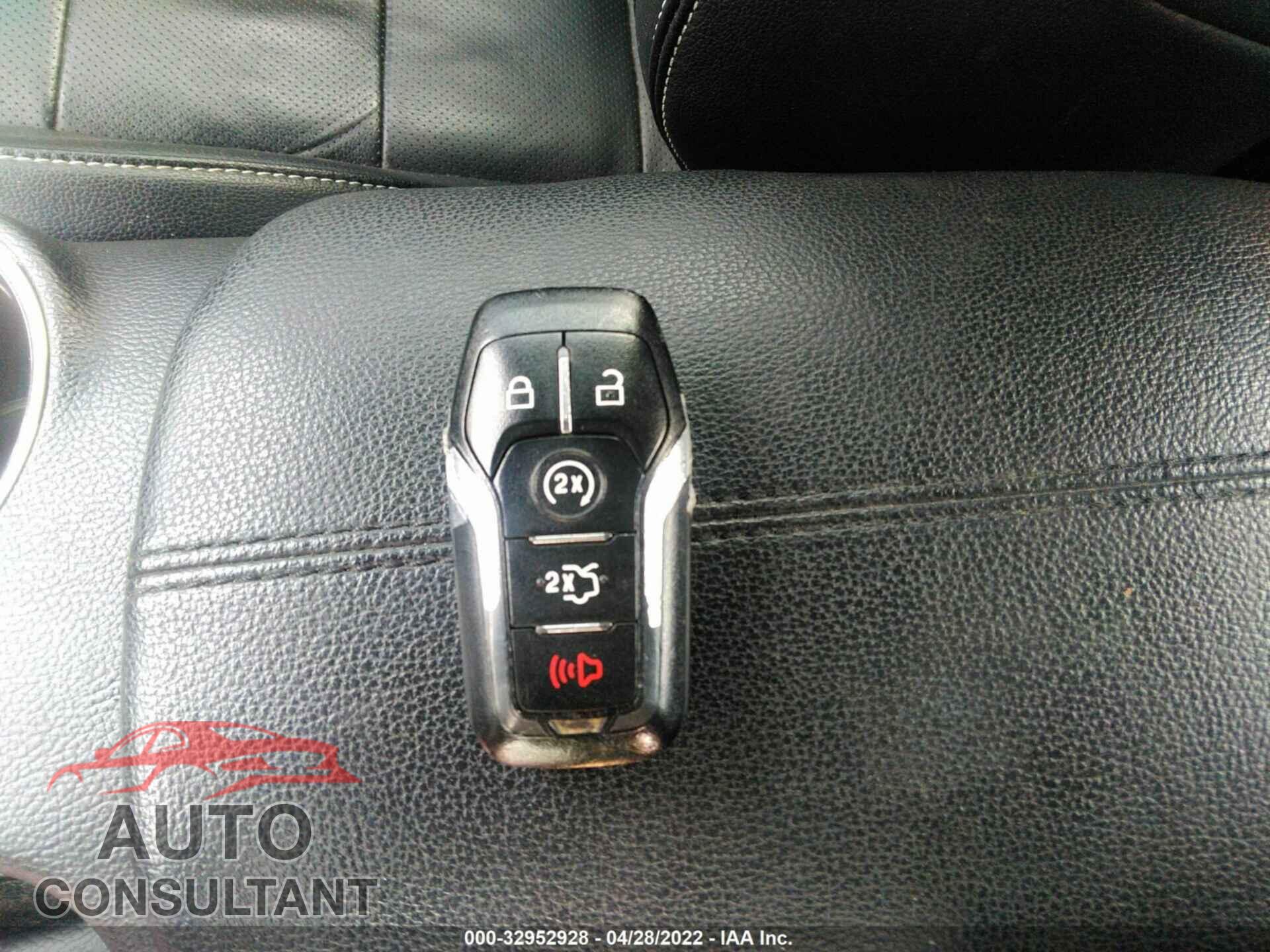 FORD MUSTANG 2016 - 1FA6P8CF5G5226574
