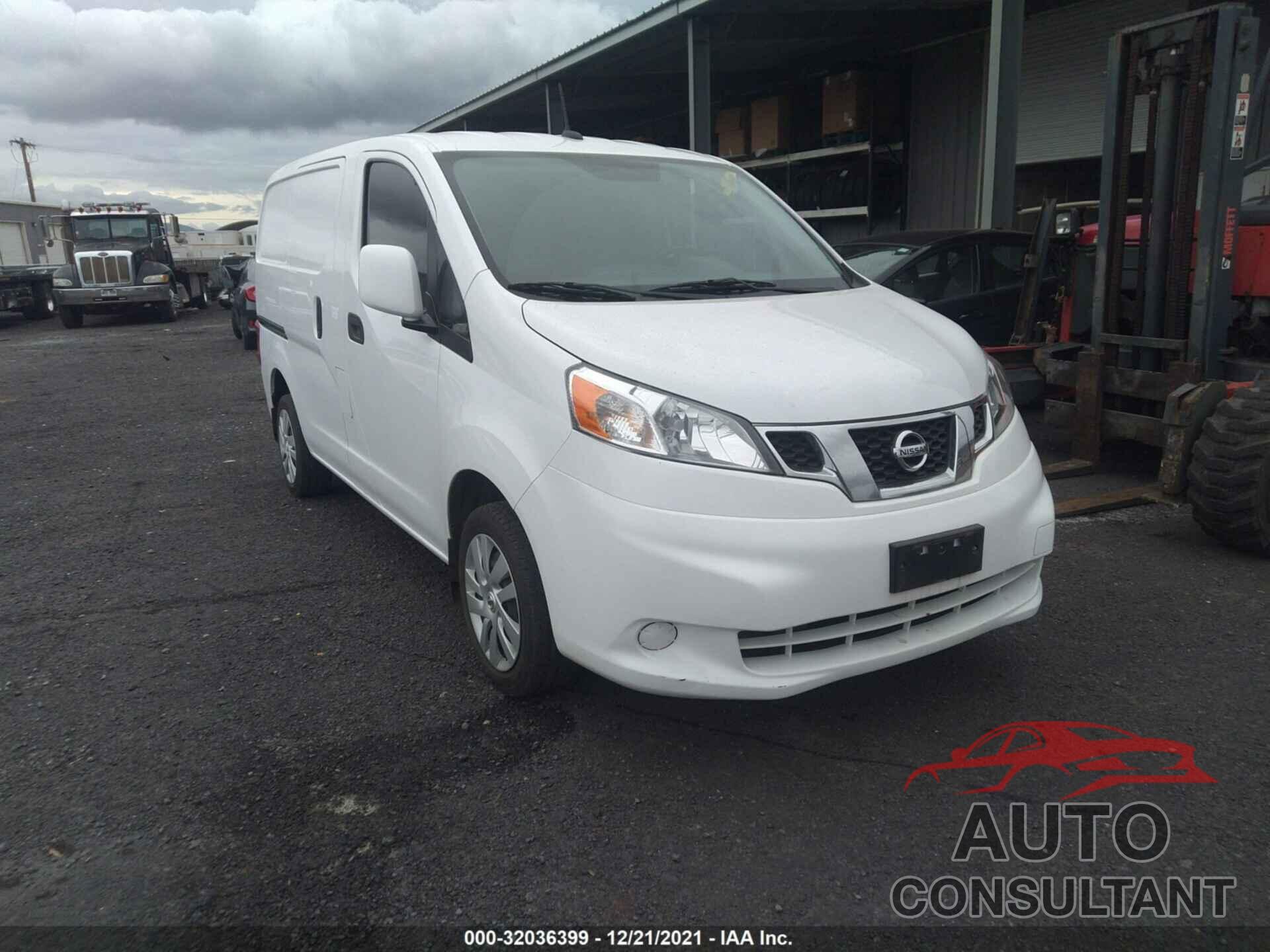 NISSAN NV200 COMPACT CARGO 2018 - 3N6CM0KN1JK703138