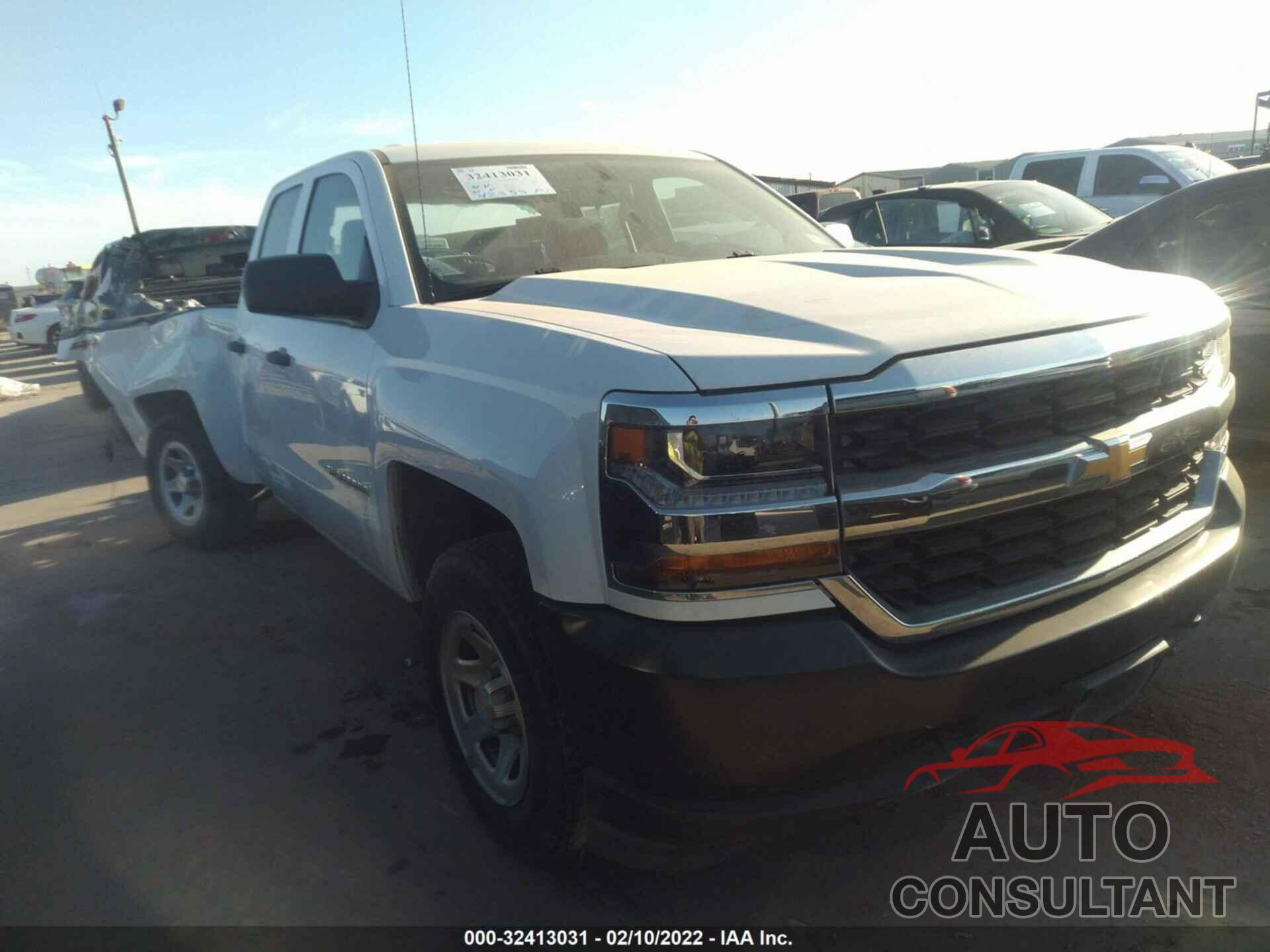 CHEVROLET SILVERADO 1500 2016 - 1GCVKNEC8GZ144286