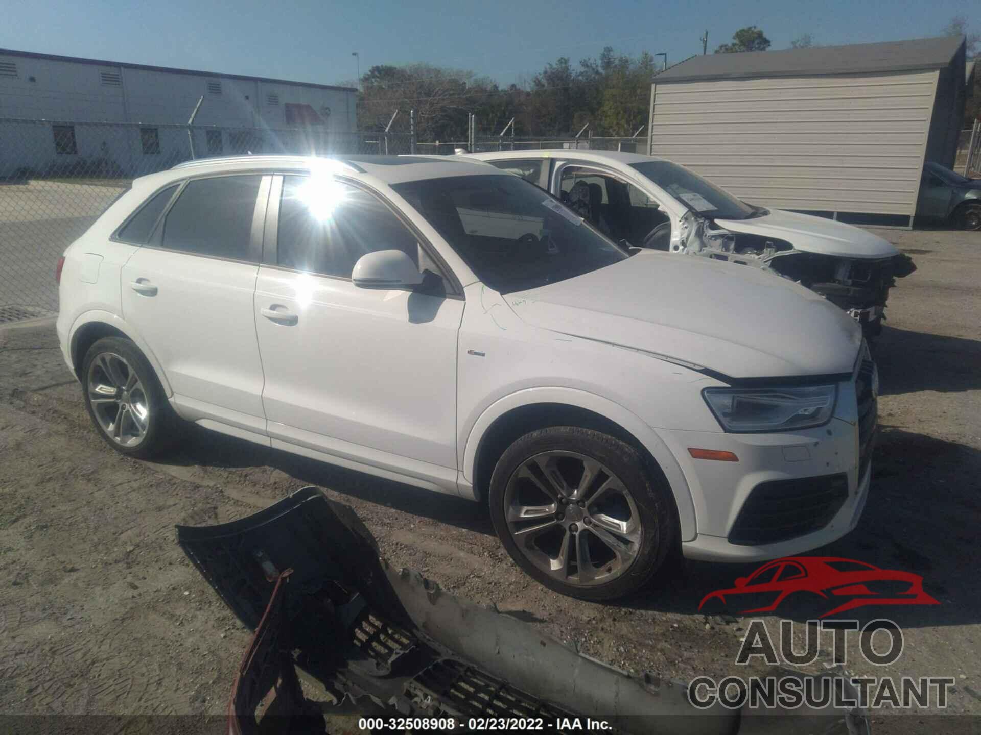 AUDI Q3 2018 - WA1BCCFS8JR017131