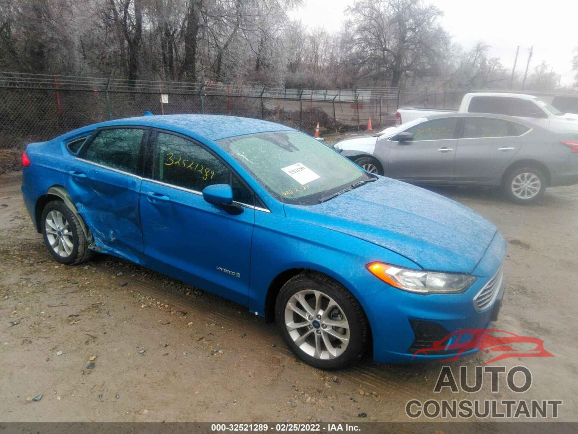 FORD FUSION HYBRID 2019 - 3FA6P0LU3KR140542