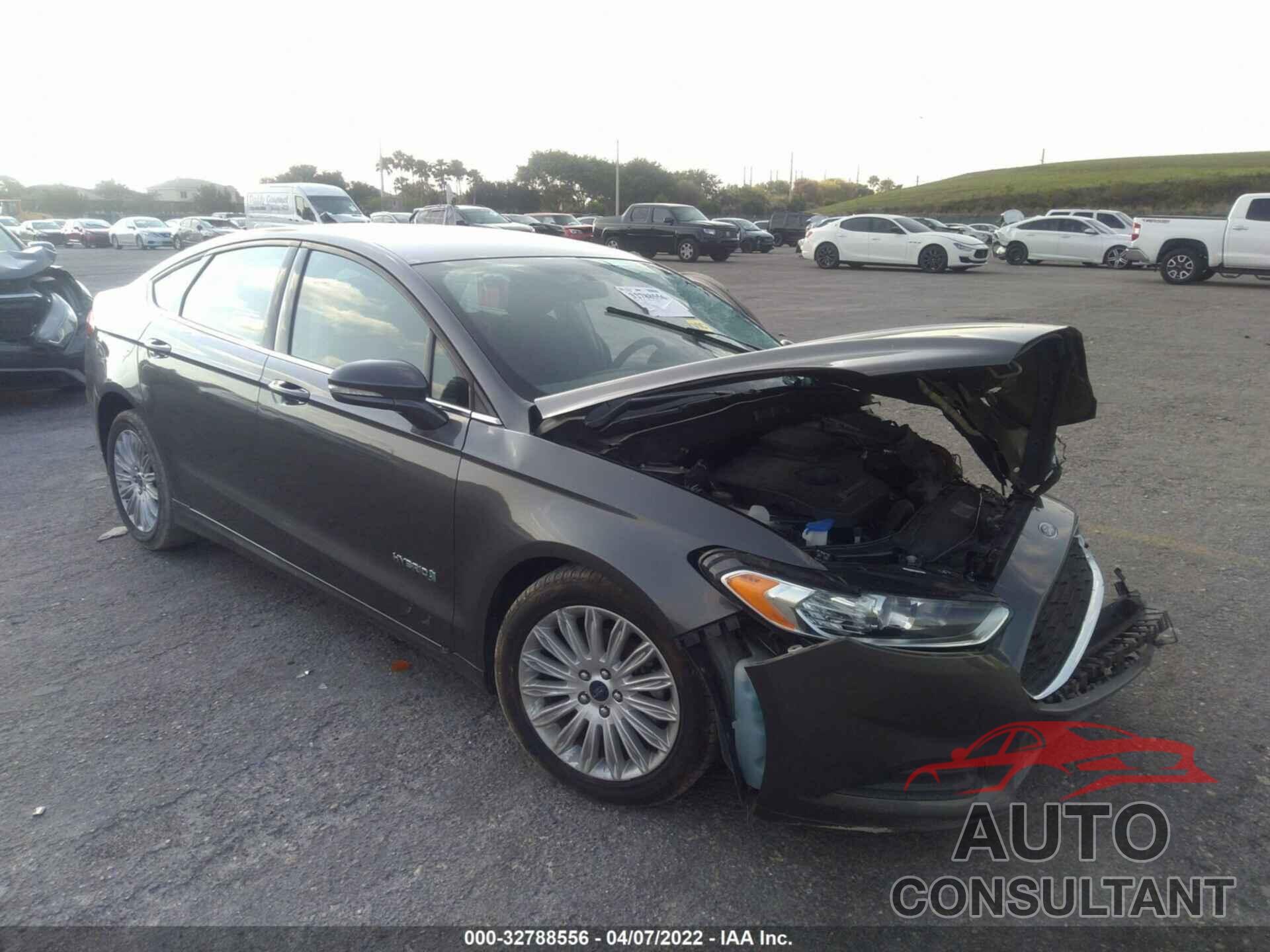 FORD FUSION 2016 - 3FA6P0LU4GR389097