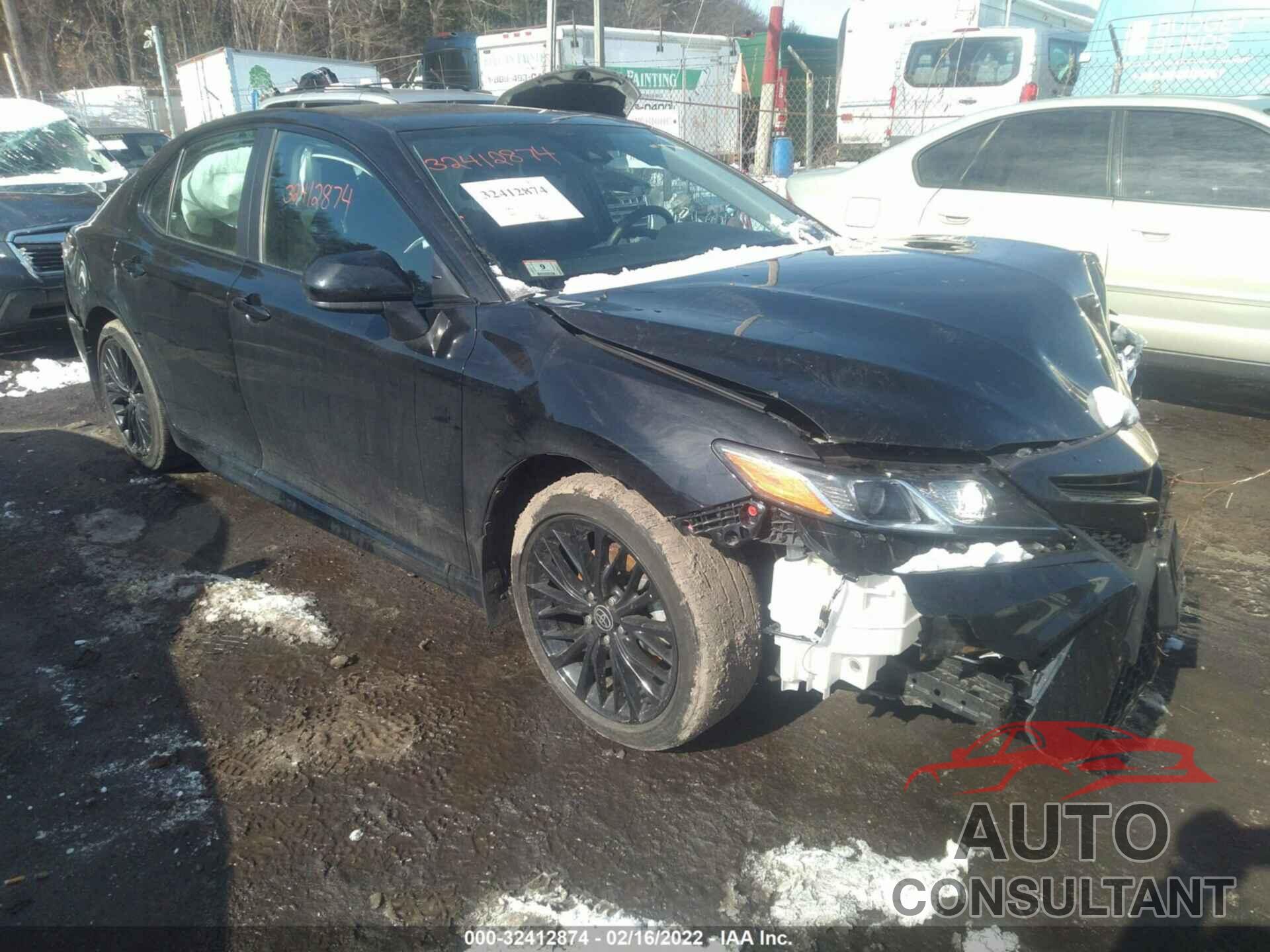 TOYOTA CAMRY 2020 - 4T1G11AK4LU375920
