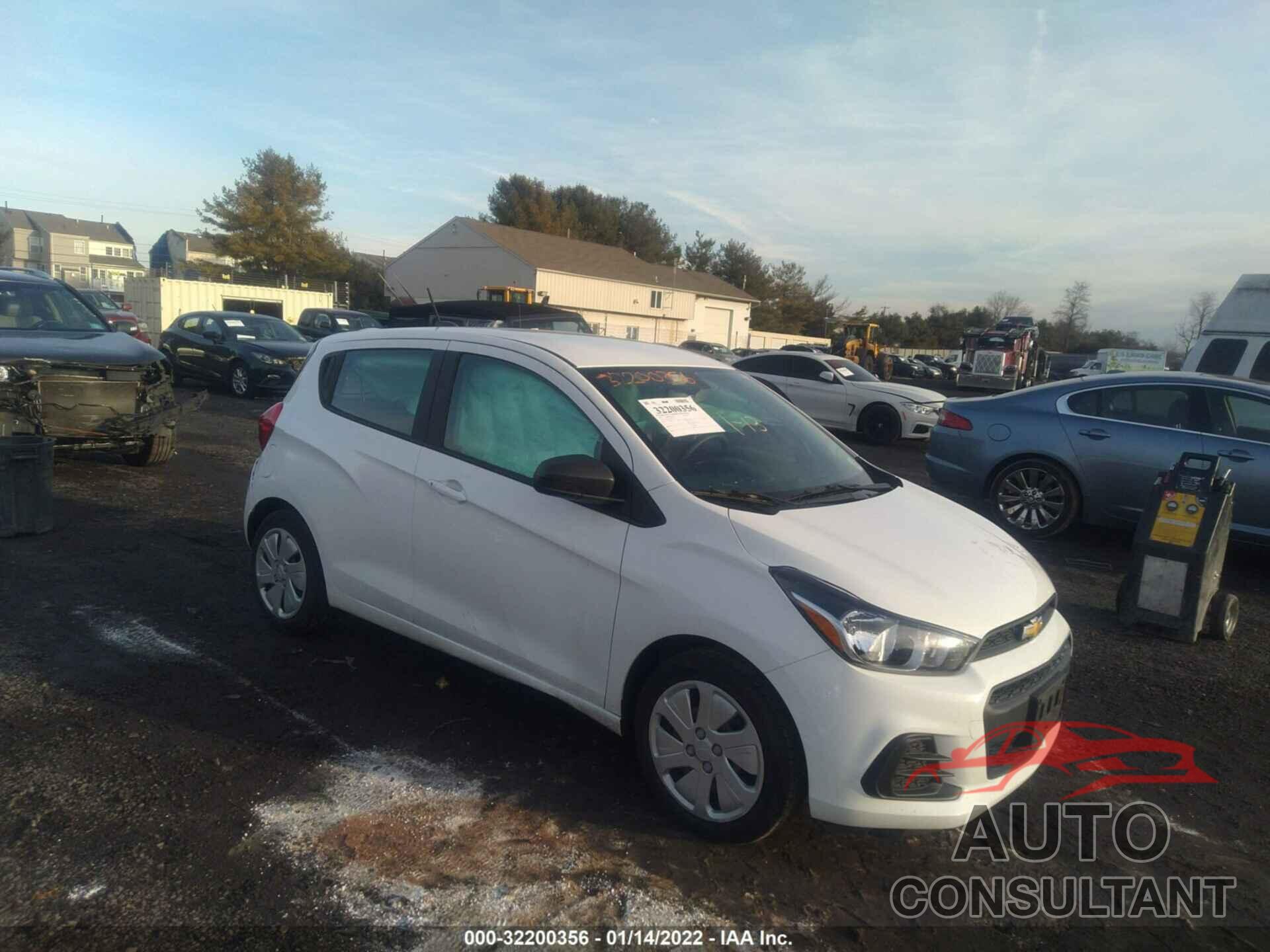 CHEVROLET SPARK 2018 - KL8CB6SA2JC431710