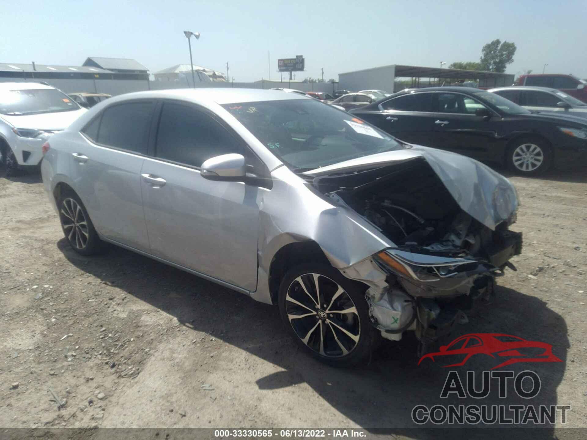 TOYOTA COROLLA 2018 - 5YFBURHE8JP798675