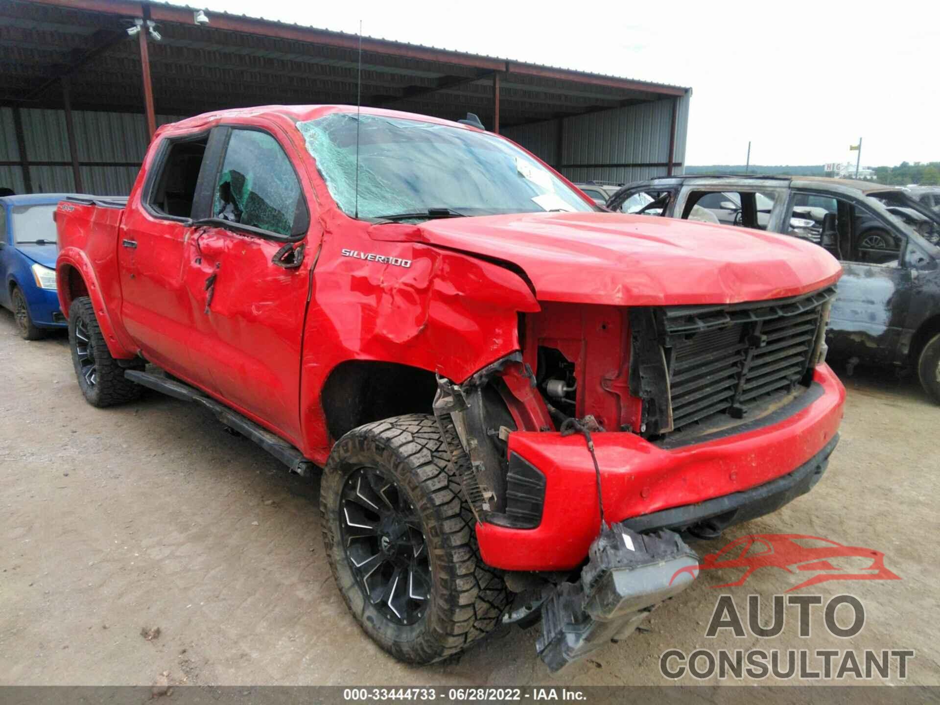 CHEVROLET SILVERADO 1500 2019 - 3GCUYEED9KG132188