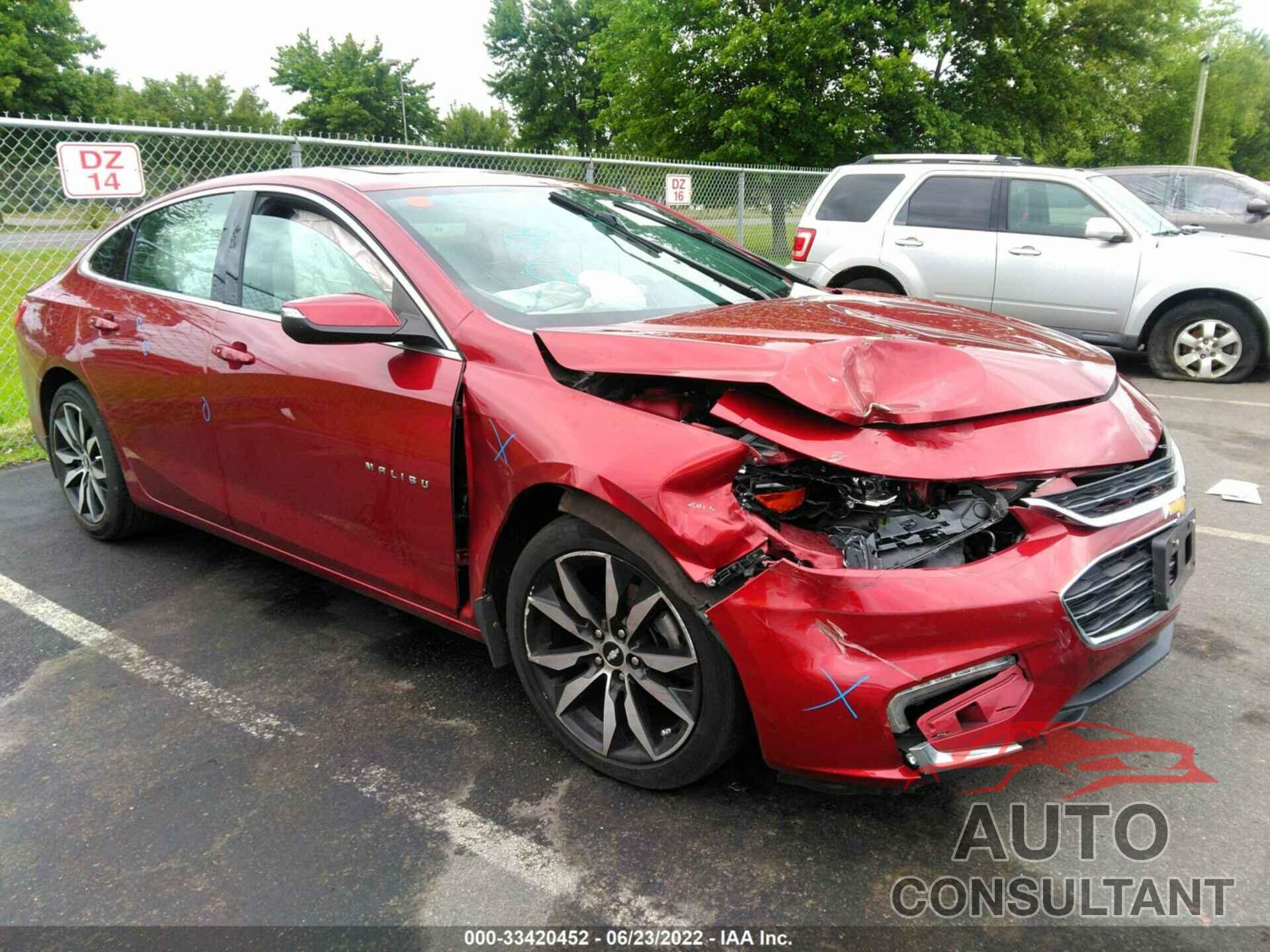 CHEVROLET MALIBU 2017 - 1G1ZE5ST1HF246182