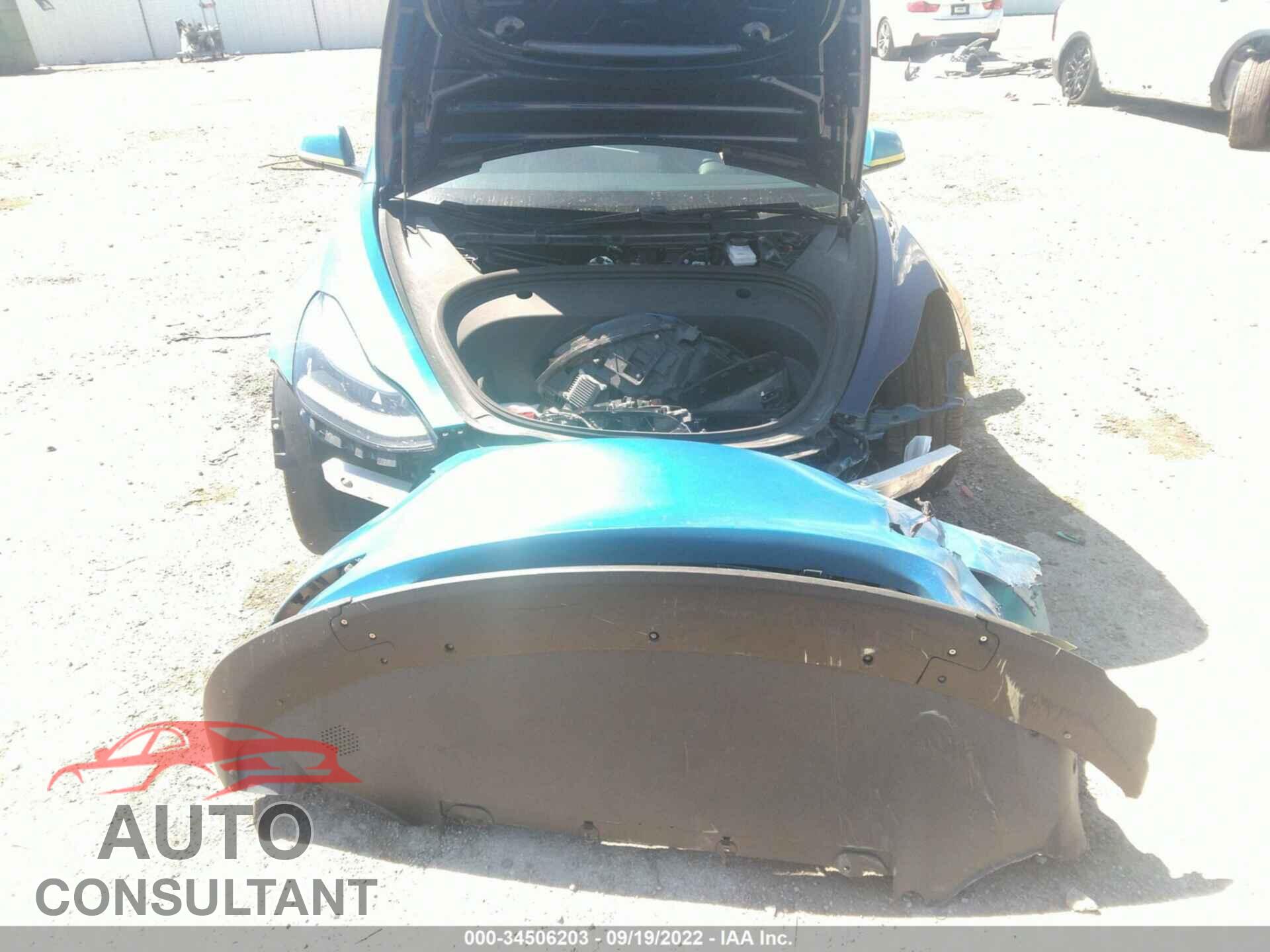TESLA MODEL 3 2021 - 5YJ3E1EB2MF055636