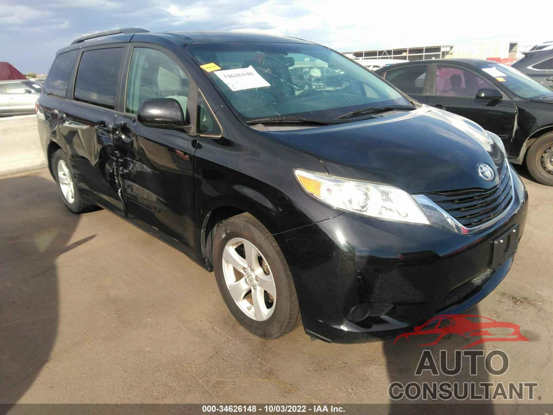 TOYOTA SIENNA 2017 - 5TDKZ3DC1HS863242