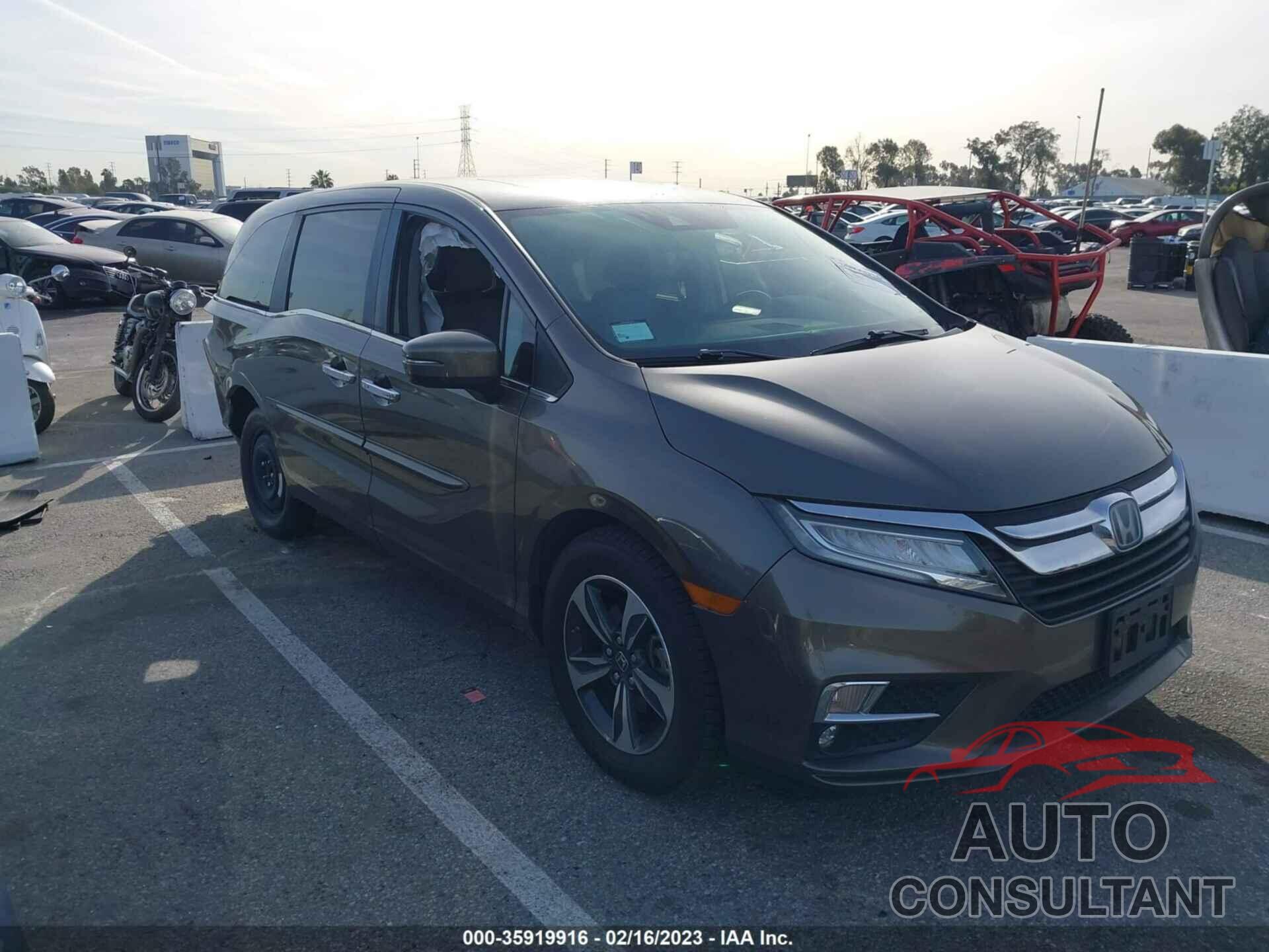 HONDA ODYSSEY 2018 - 5FNRL6H85JB005595