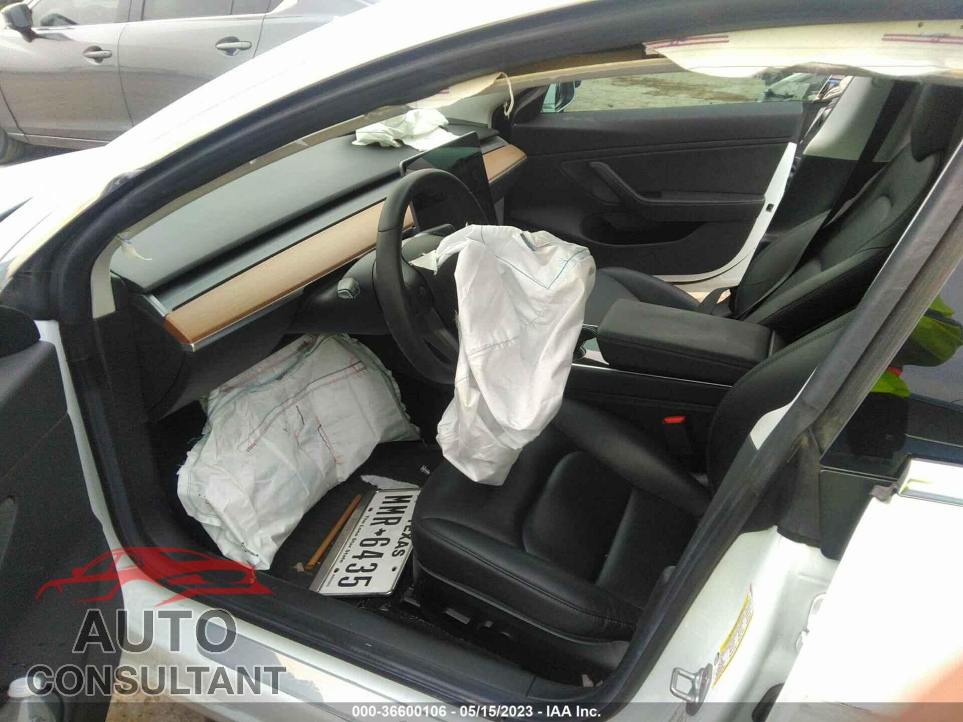 TESLA MODEL 3 2019 - 5YJ3E1EB9KF437384