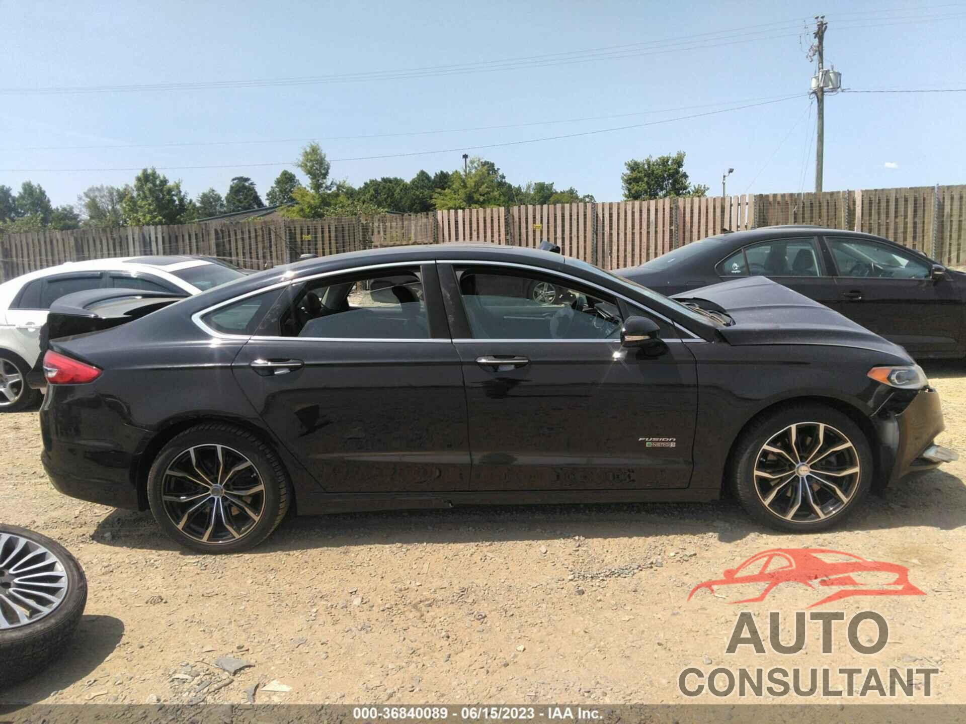 FORD FUSION ENERGI 2017 - 3FA6P0SU9HR102369