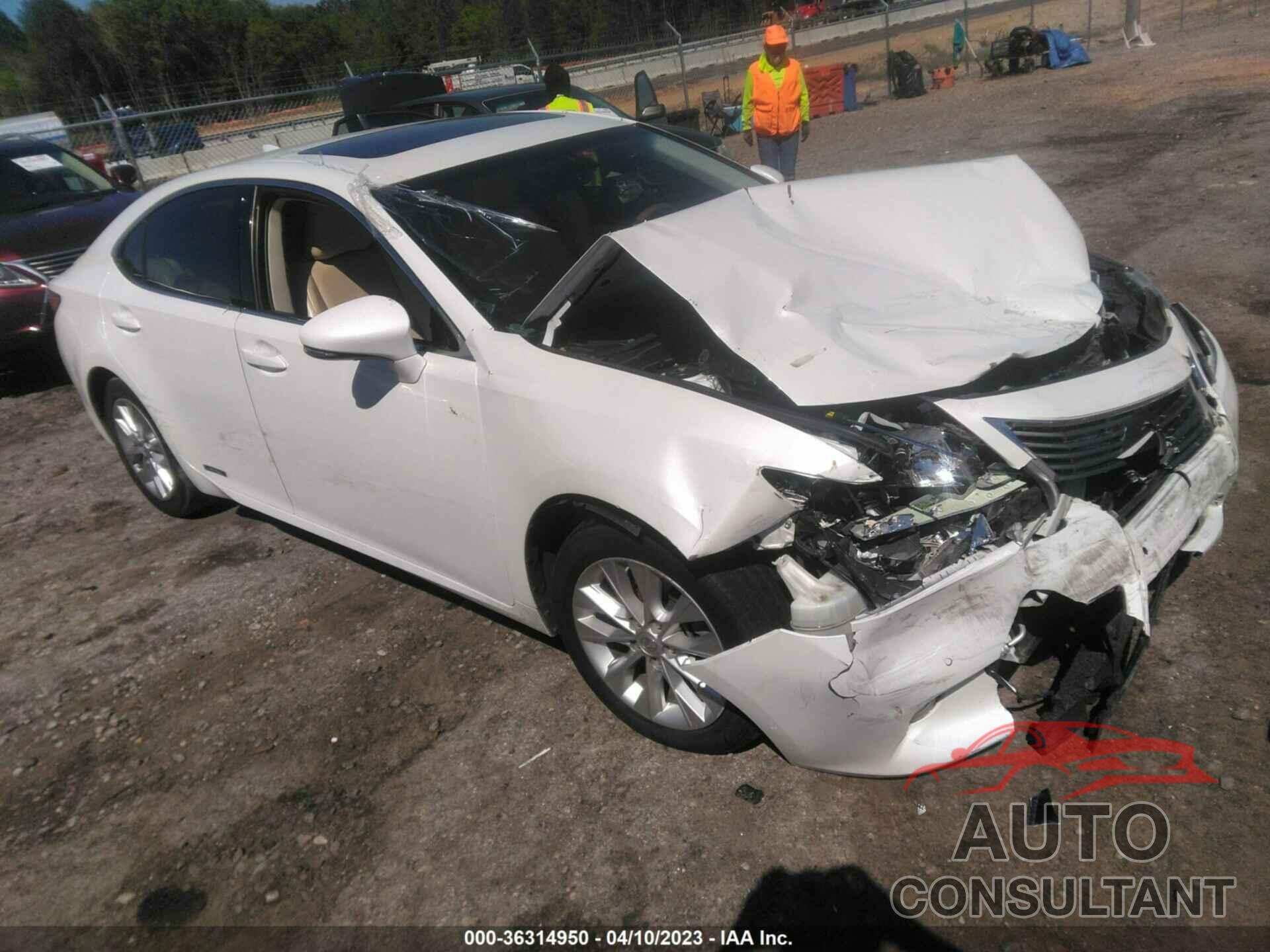 LEXUS ES 300H 2015 - JTHBW1GG0F2096403