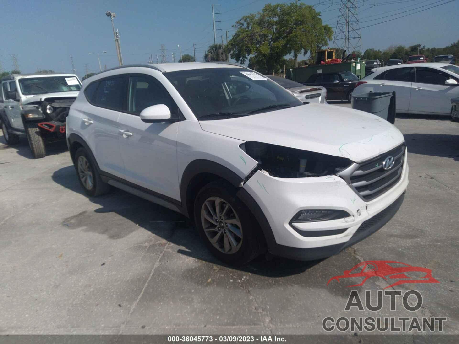 HYUNDAI TUCSON 2018 - KM8J33A48JU607560