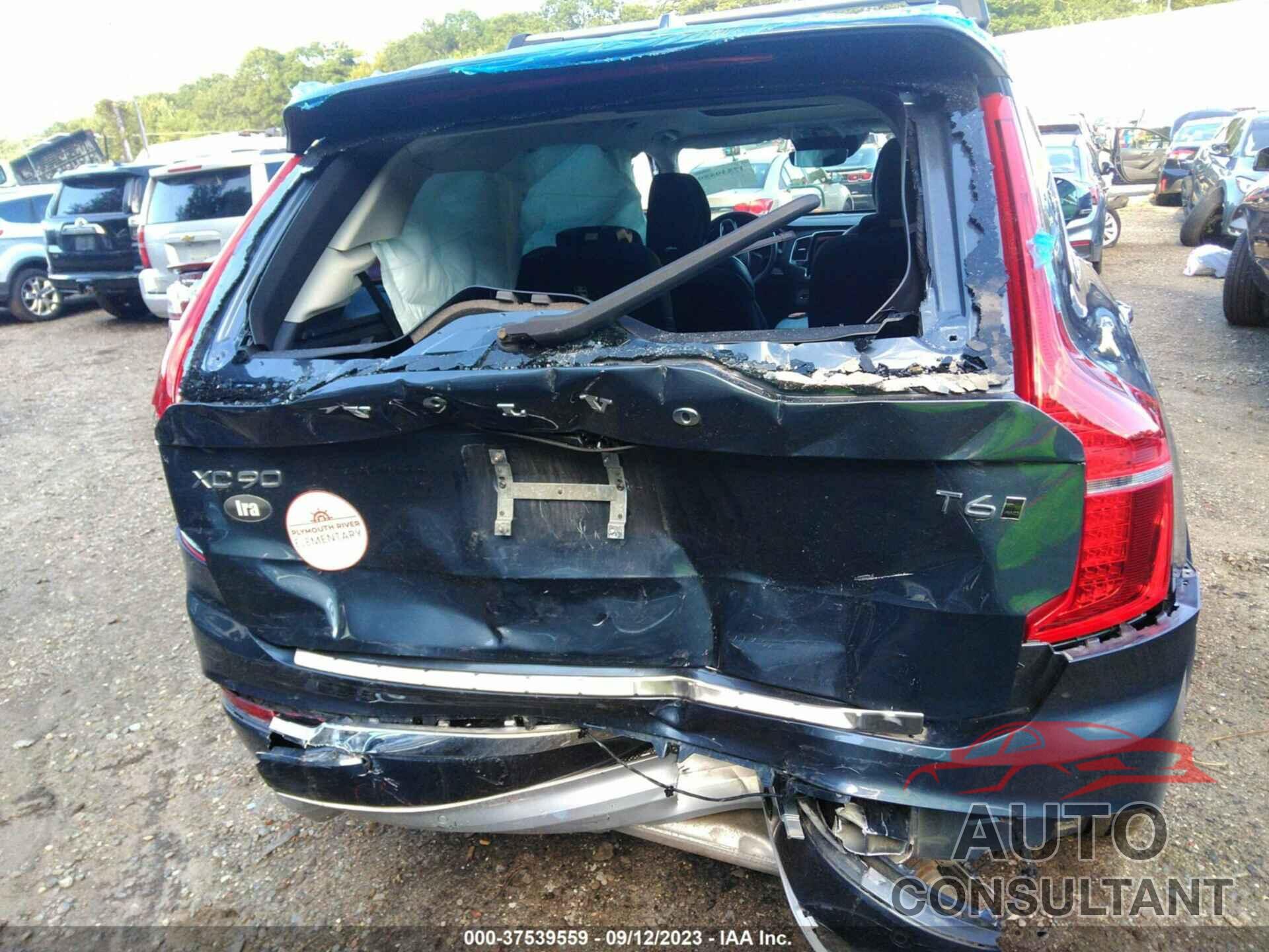 VOLVO XC90 2022 - YV4A22PL9N1834941