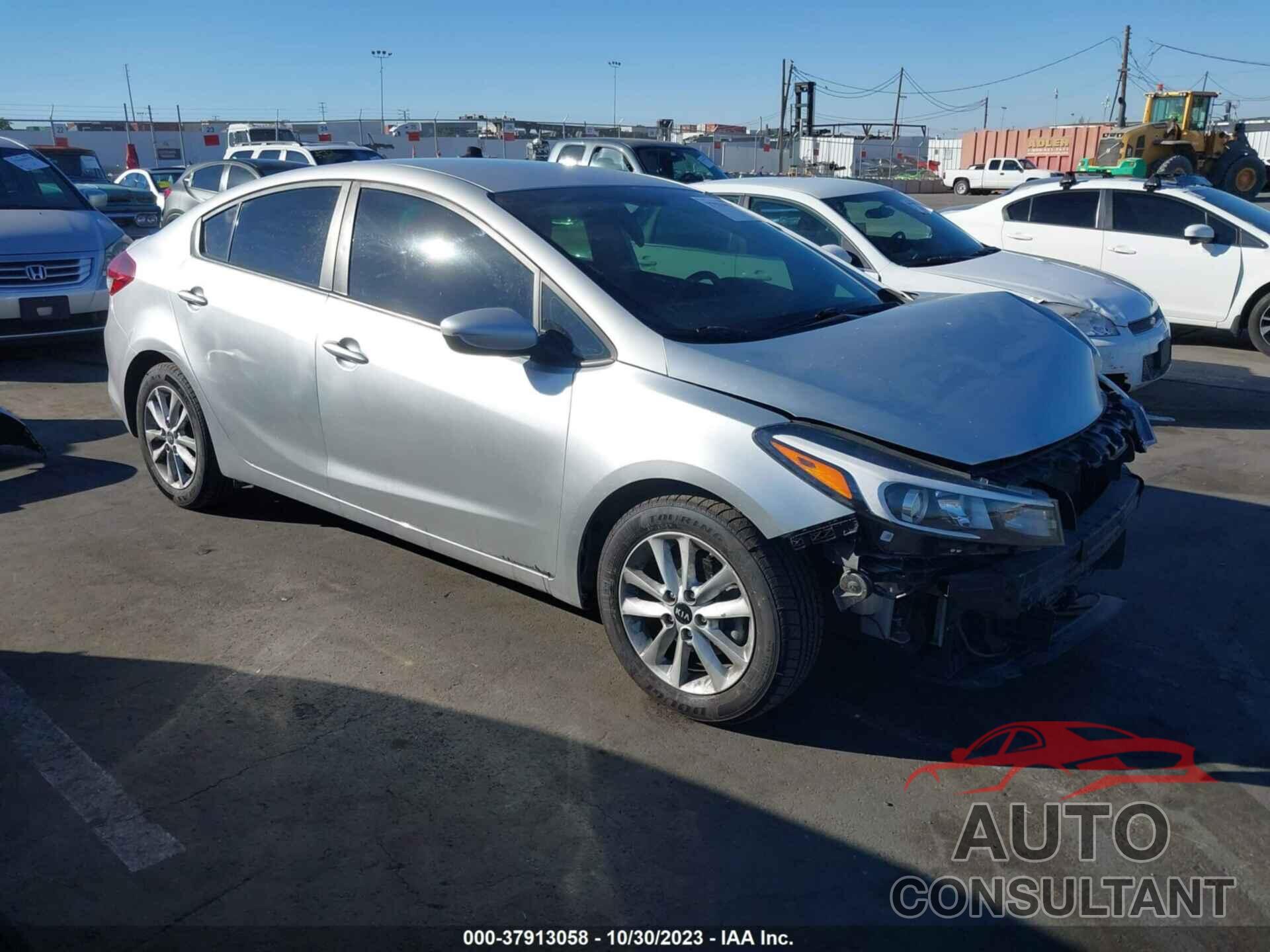 KIA FORTE 2017 - 3KPFL4A72HE056027