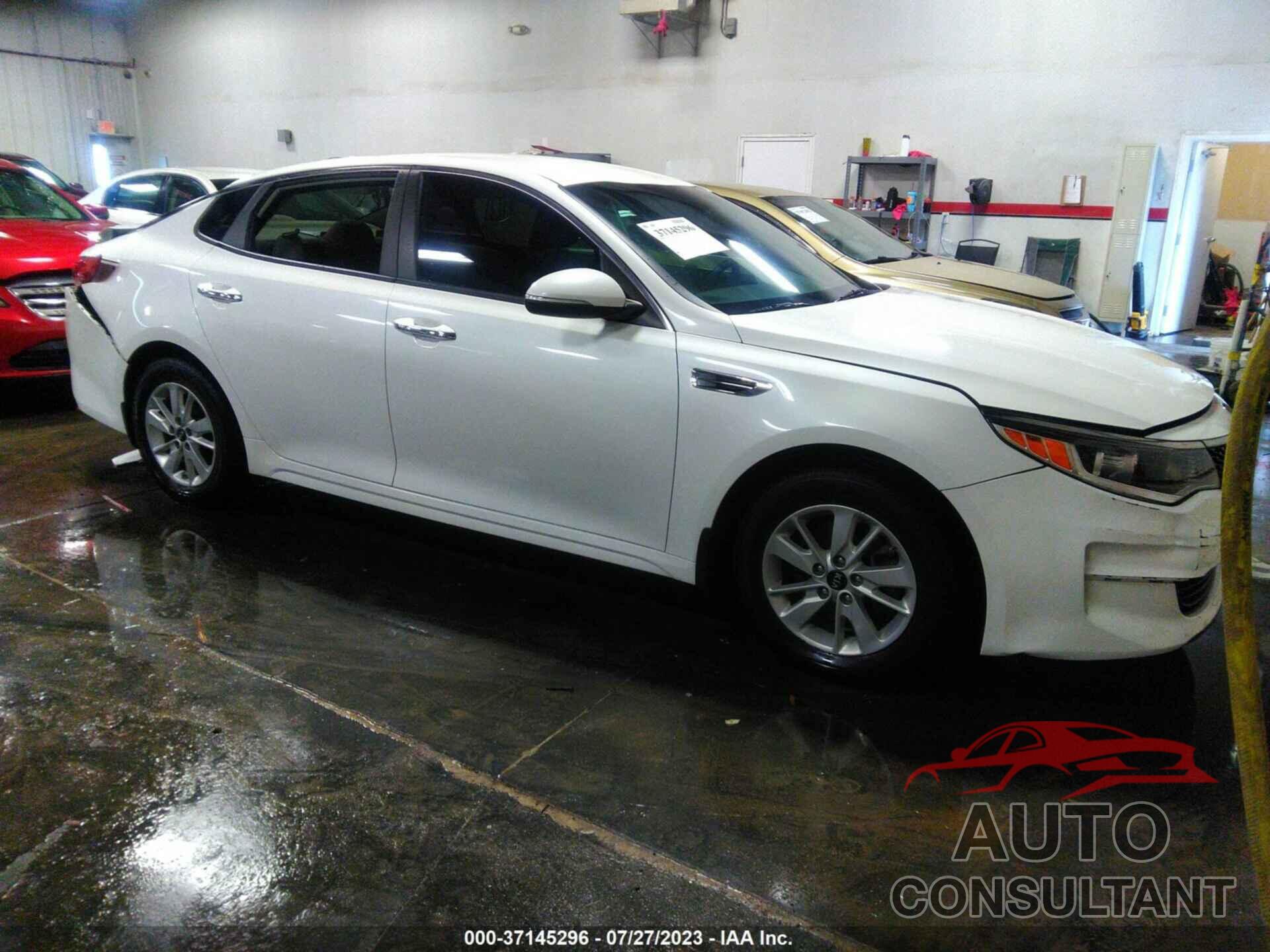 KIA OPTIMA 2016 - KNAGT4L33G5106679