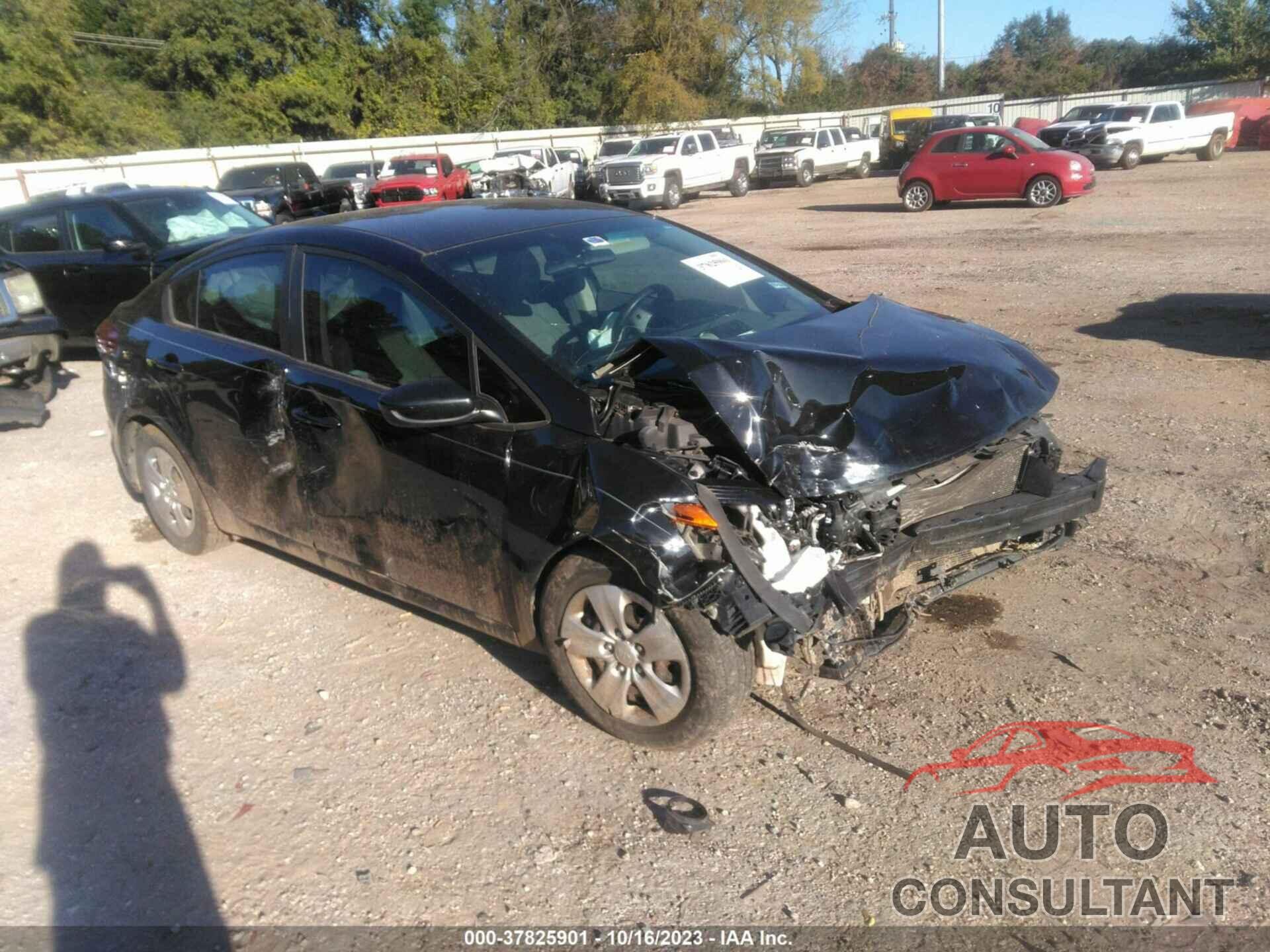 KIA FORTE 2018 - 3KPFK4A79JE219023
