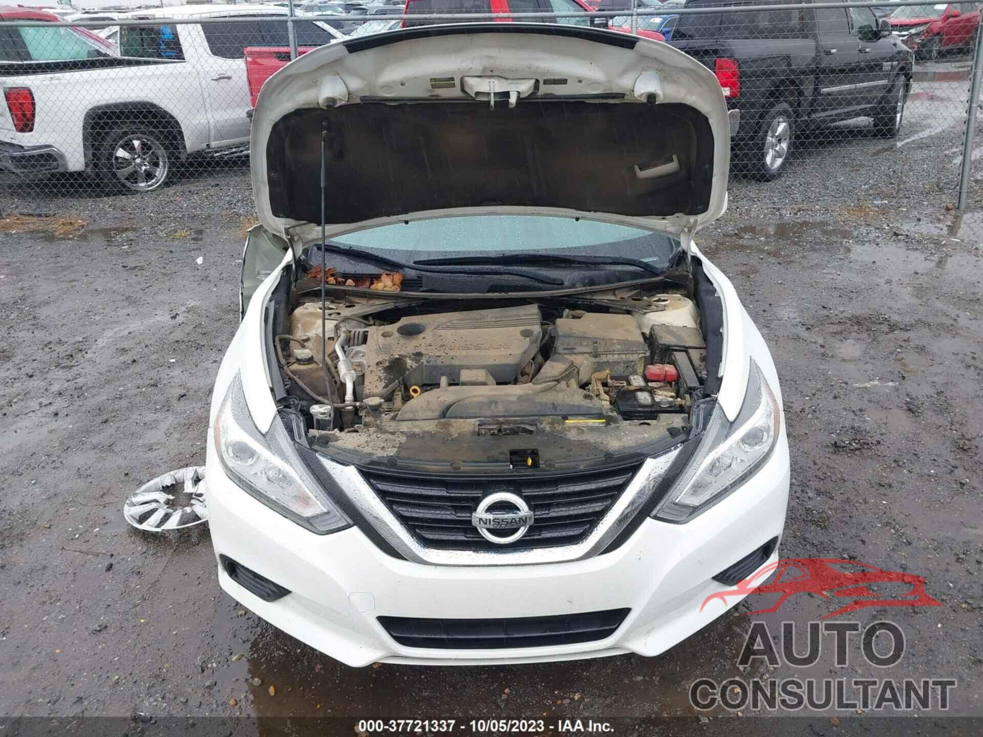 NISSAN ALTIMA 2018 - 1N4AL3AP0JC278346