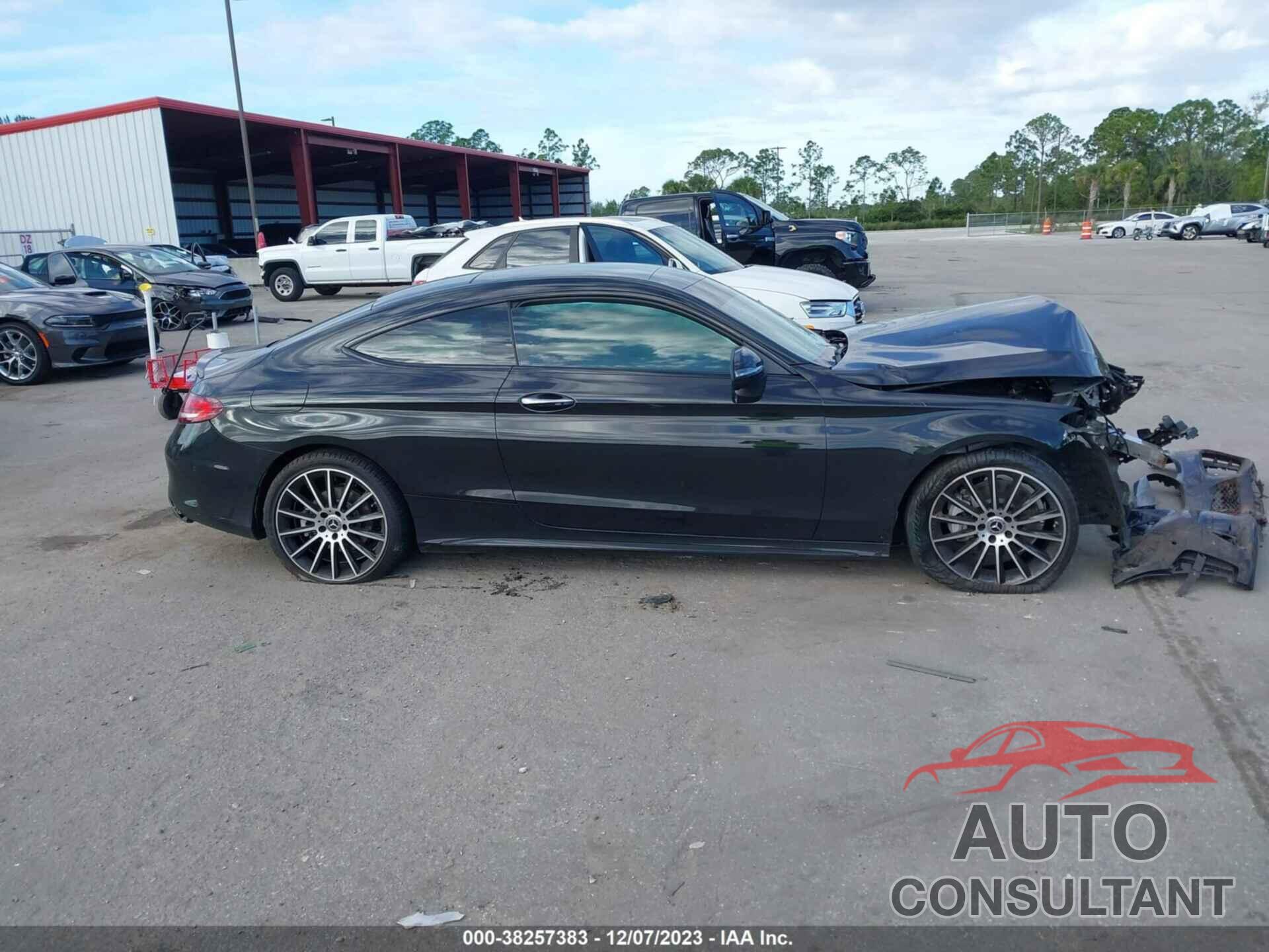 MERCEDES-BENZ C 300 2021 - W1KWJ8DB7MG059051