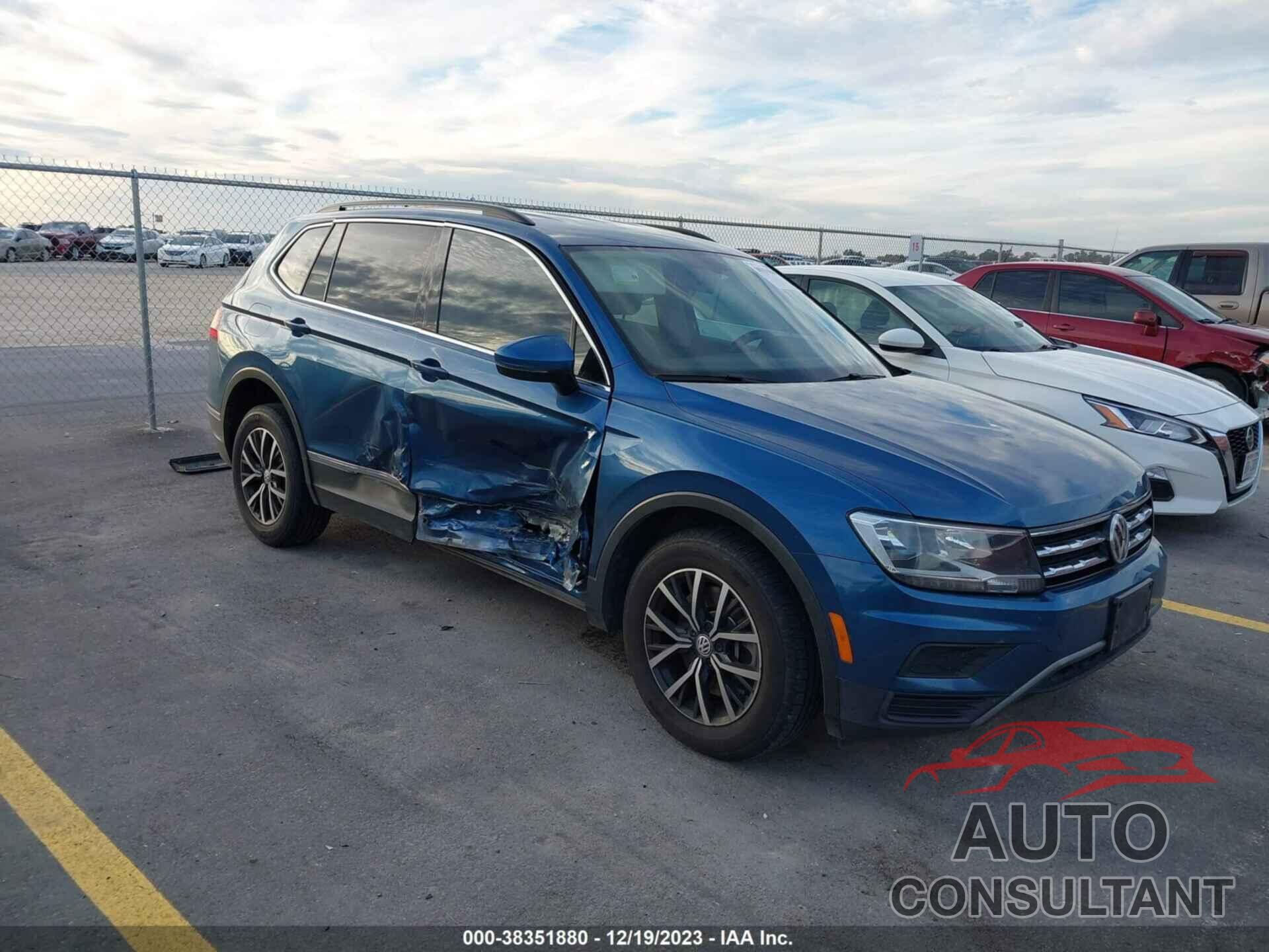 VOLKSWAGEN TIGUAN 2018 - 3VV3B7AX6JM191595