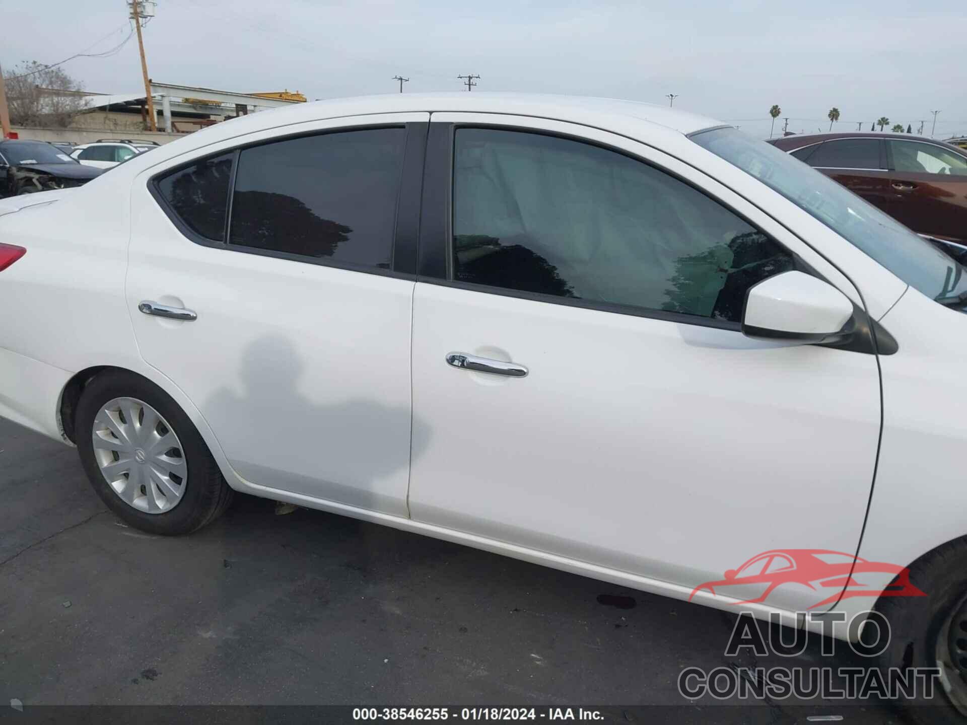 NISSAN VERSA 2019 - 3N1CN7AP0KL821160