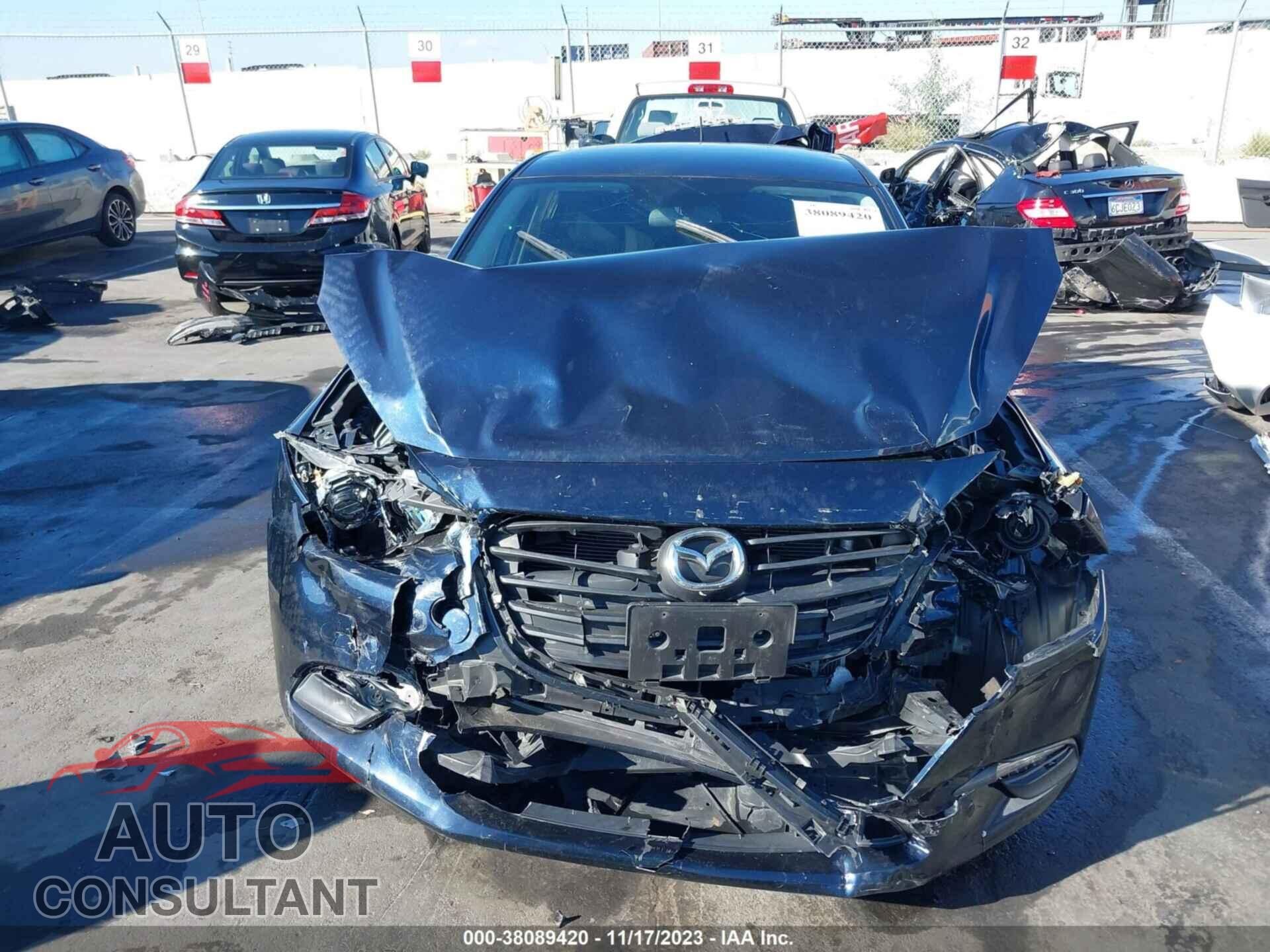 MAZDA MAZDA3 2017 - 3MZBN1K70HM118663