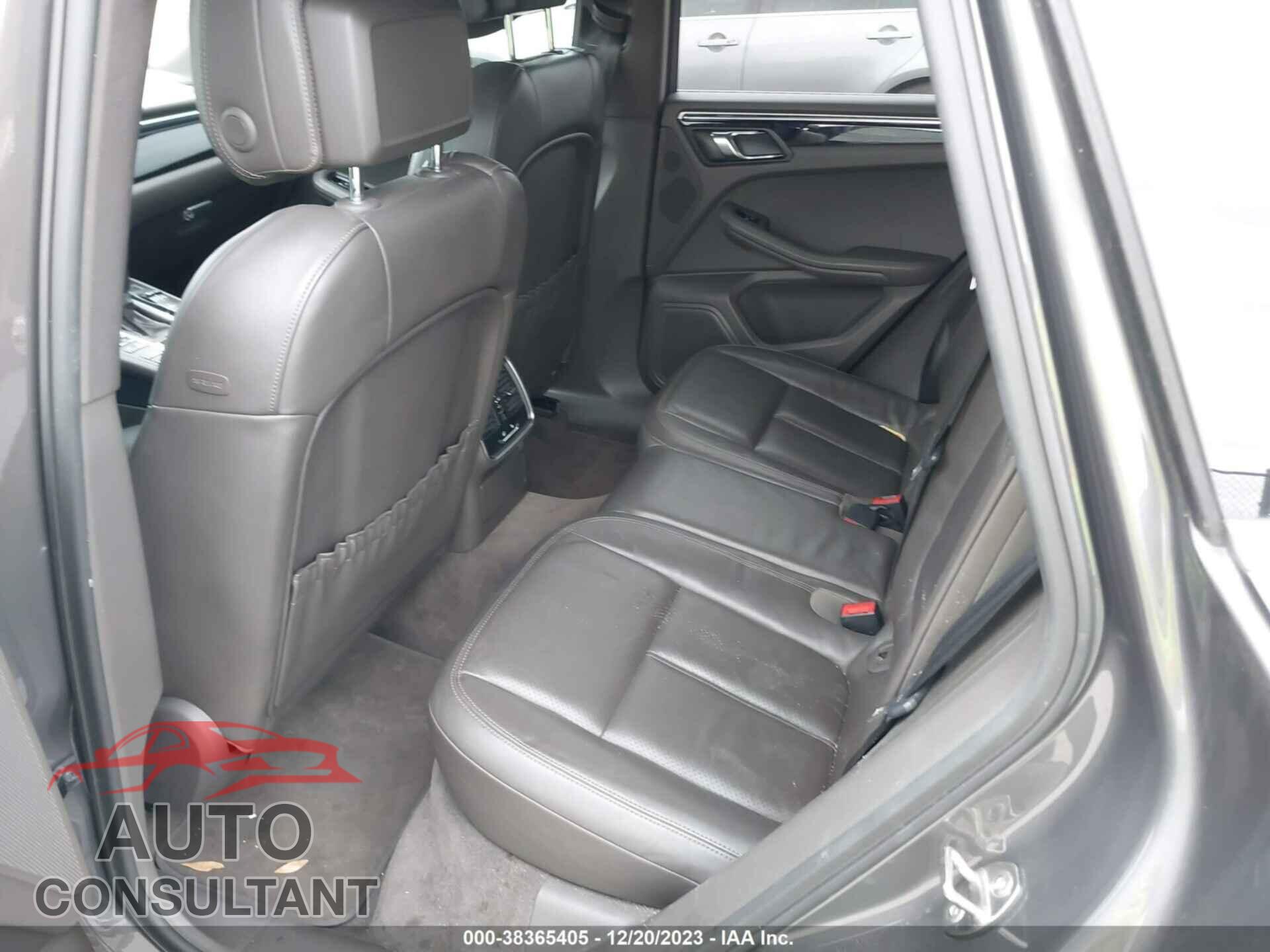 PORSCHE MACAN 2016 - WP1AB2A50GLB42280