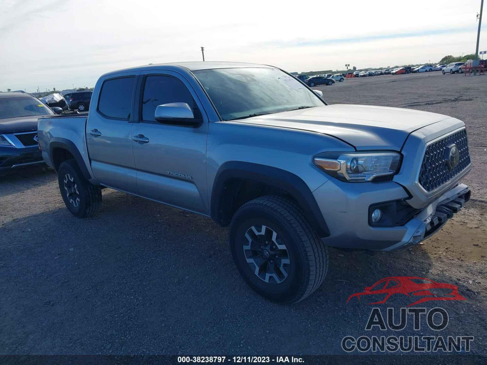 TOYOTA TACOMA 2019 - 5TFCZ5AN2KX181011