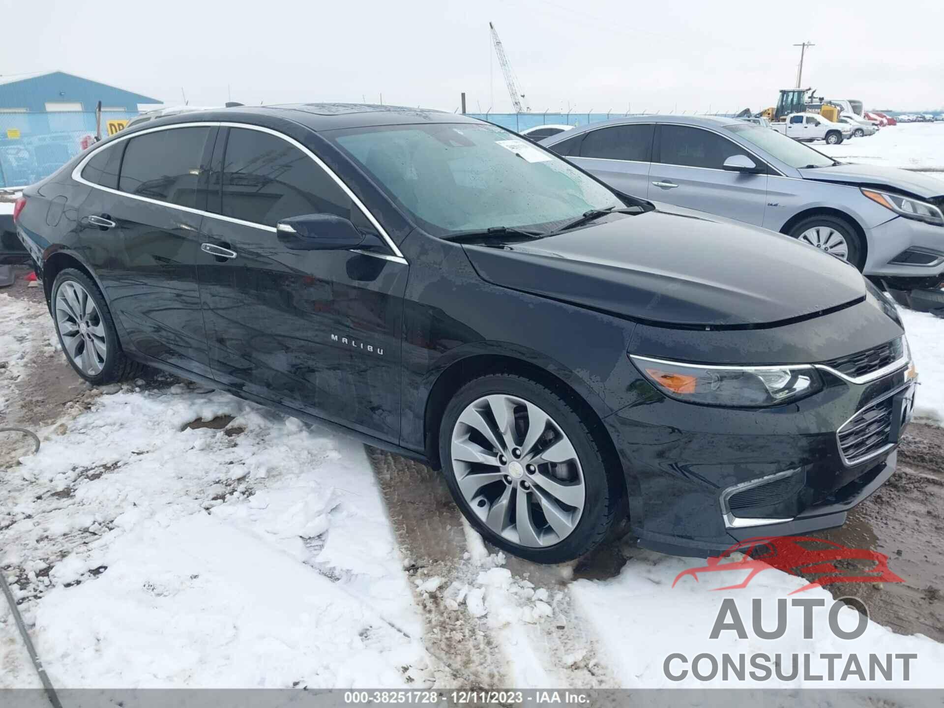 CHEVROLET MALIBU 2017 - 1G1ZH5SX5HF274044
