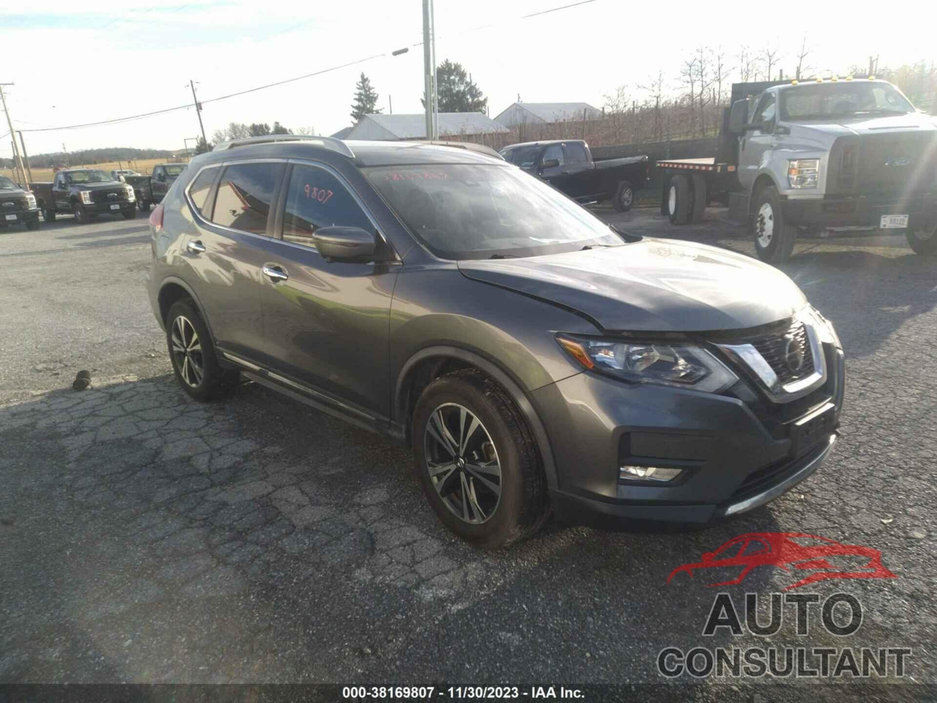 NISSAN ROGUE 2018 - JN8AT2MV6JW320519