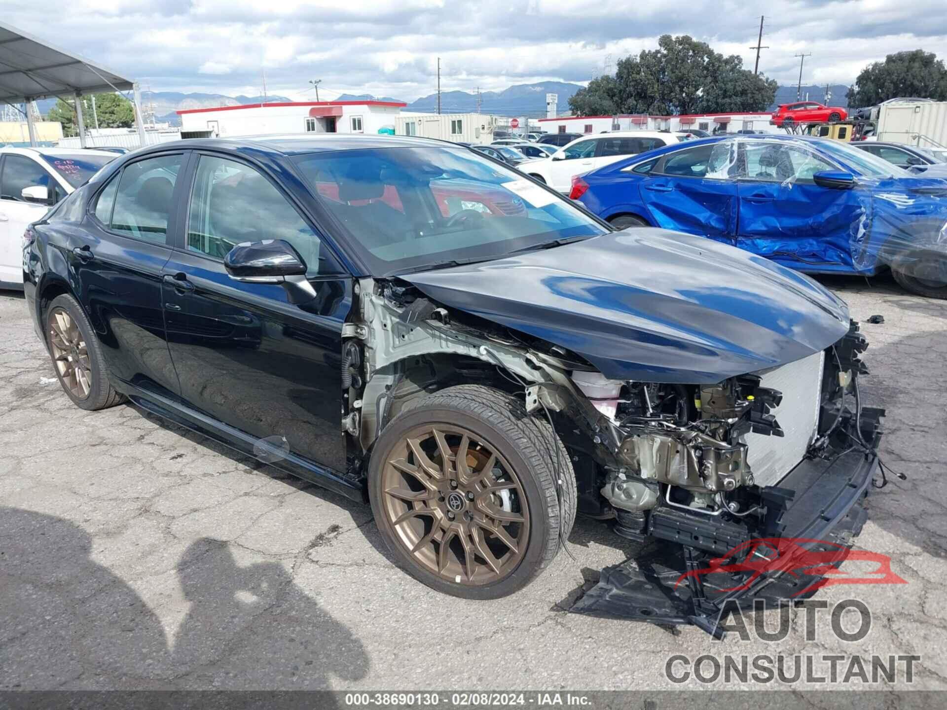 TOYOTA CAMRY 2023 - 4T1T11AK7PU140660