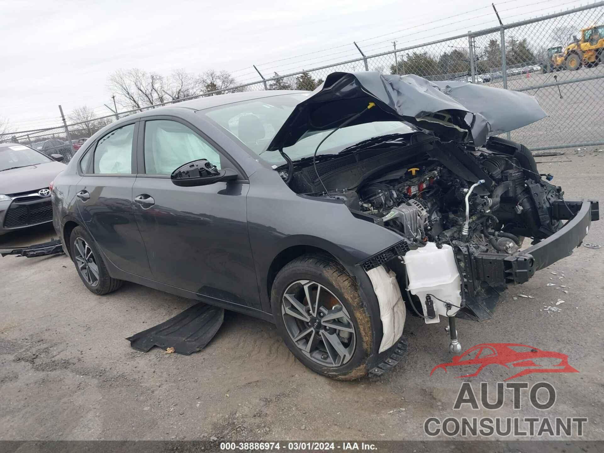 KIA FORTE 2023 - 3KPF24AD5PE589089