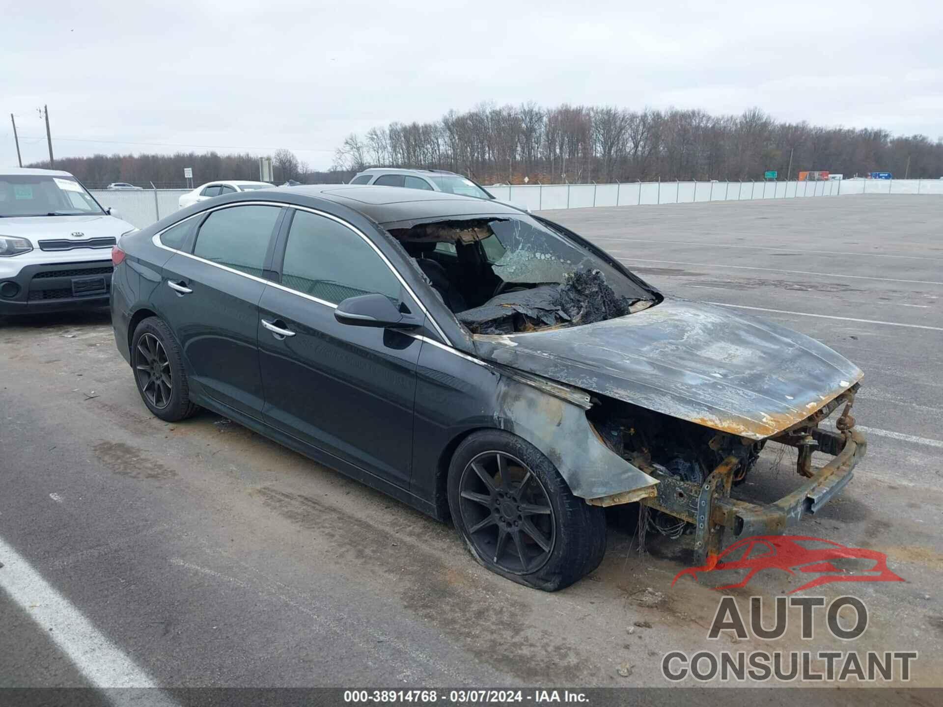 HYUNDAI SONATA 2018 - 5NPE34AF0JH646411