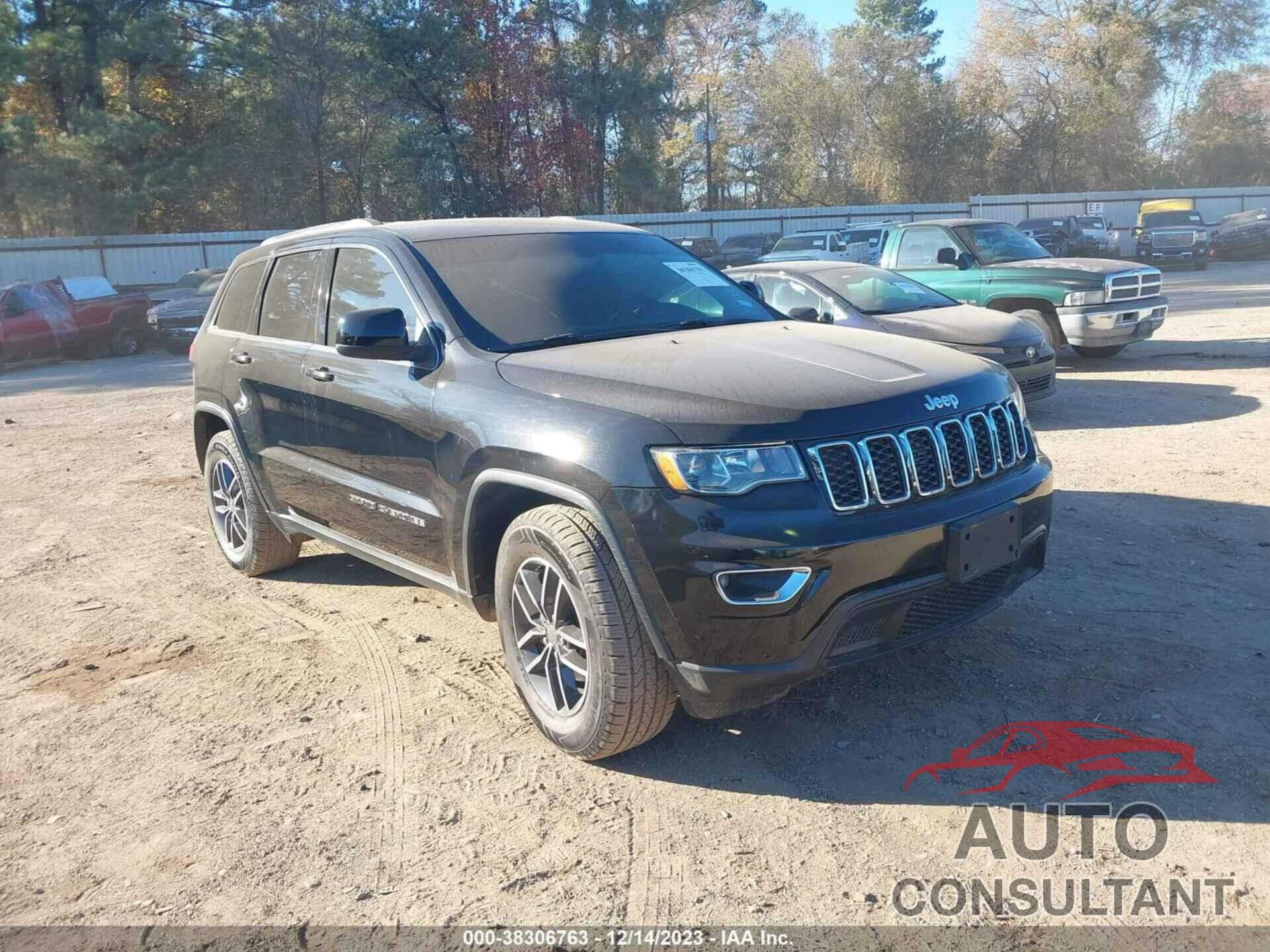 JEEP GRAND CHEROKEE 2018 - 1C4RJEAG0JC400010