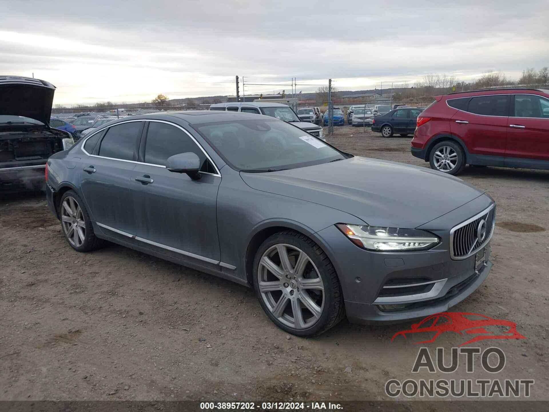 VOLVO S90 2017 - YV1A22ML2H1004288