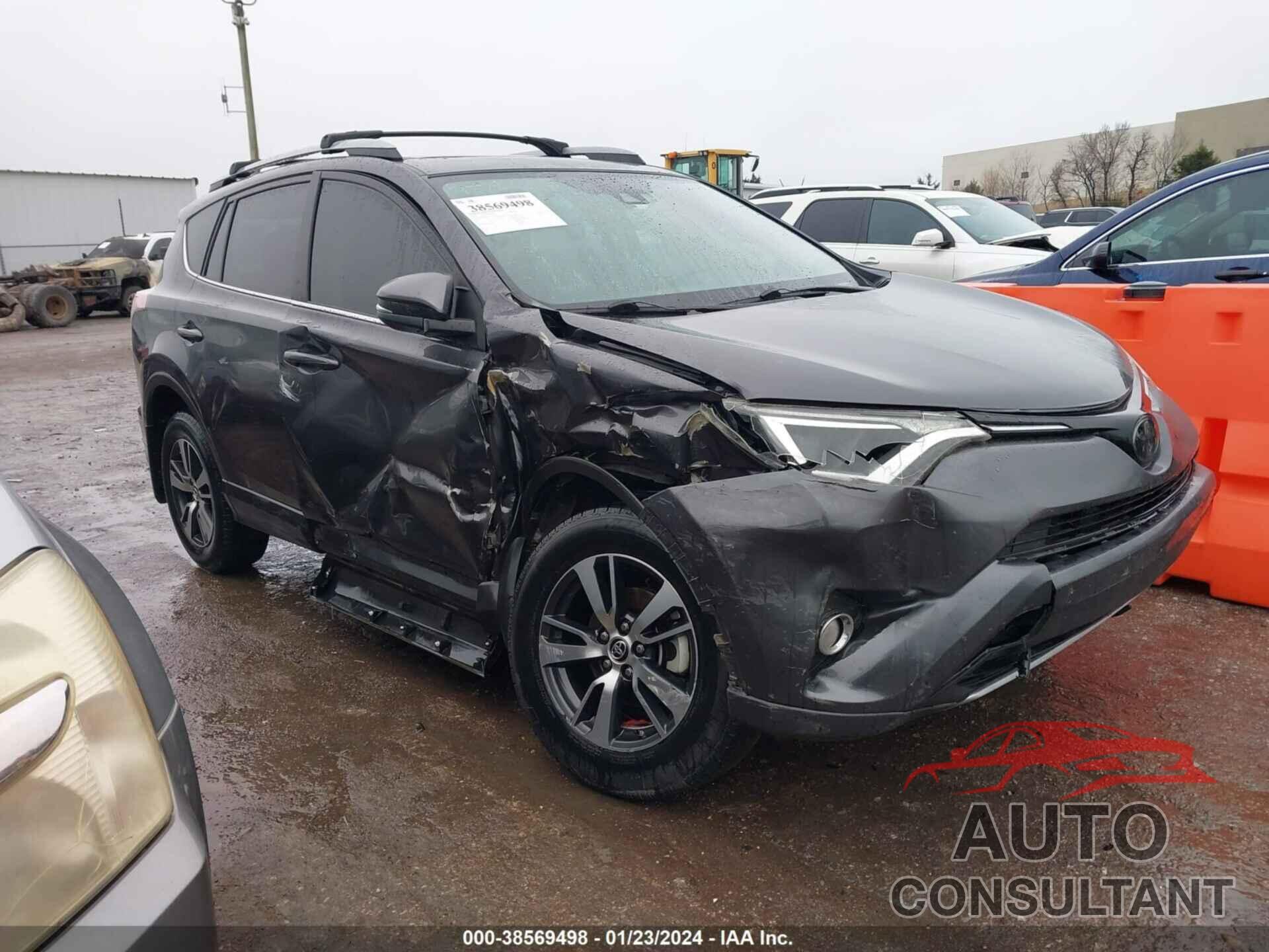 TOYOTA RAV4 2018 - JTMWFREV2JJ737732