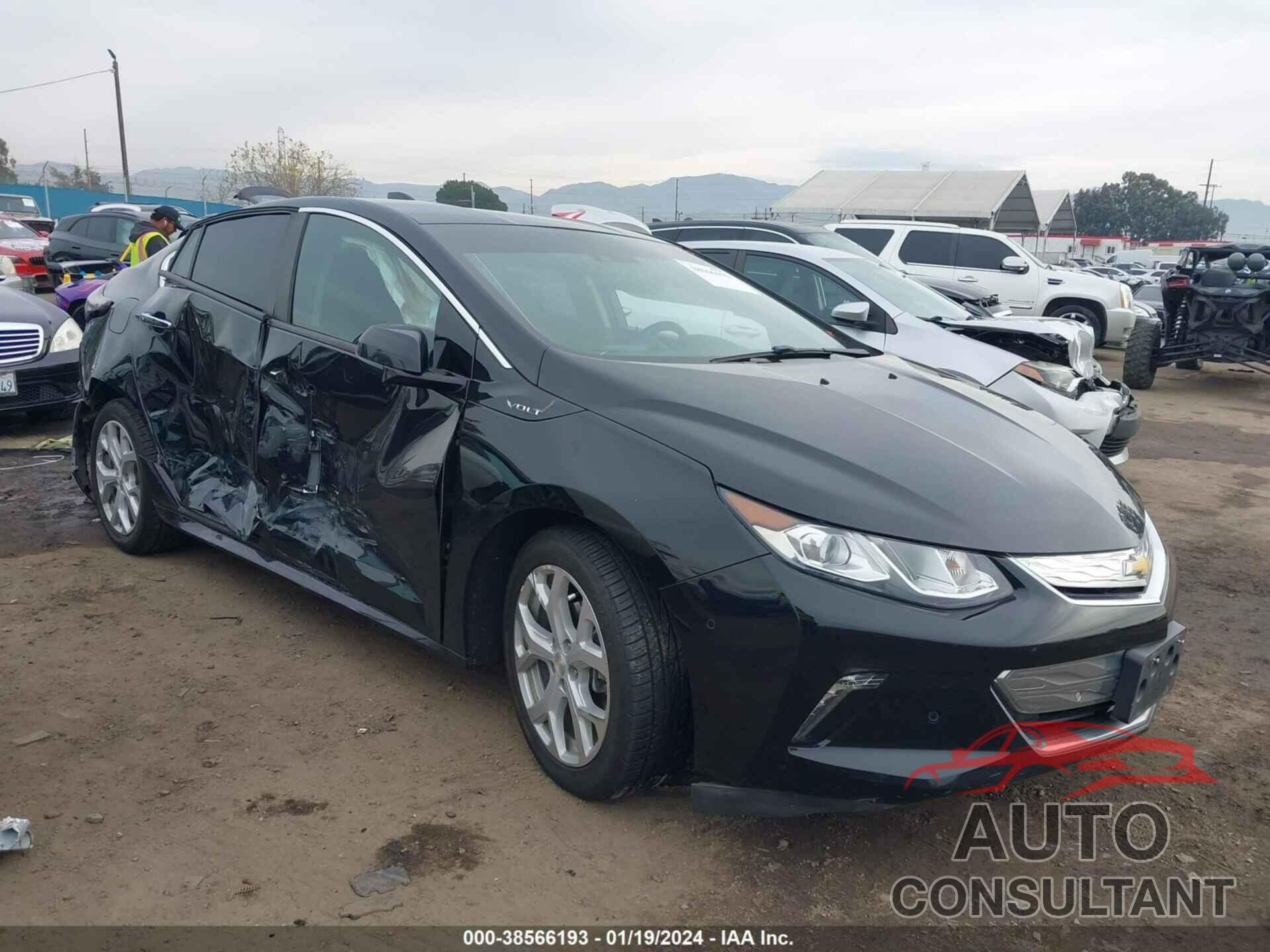 CHEVROLET VOLT 2018 - 1G1RB6S57JU105652