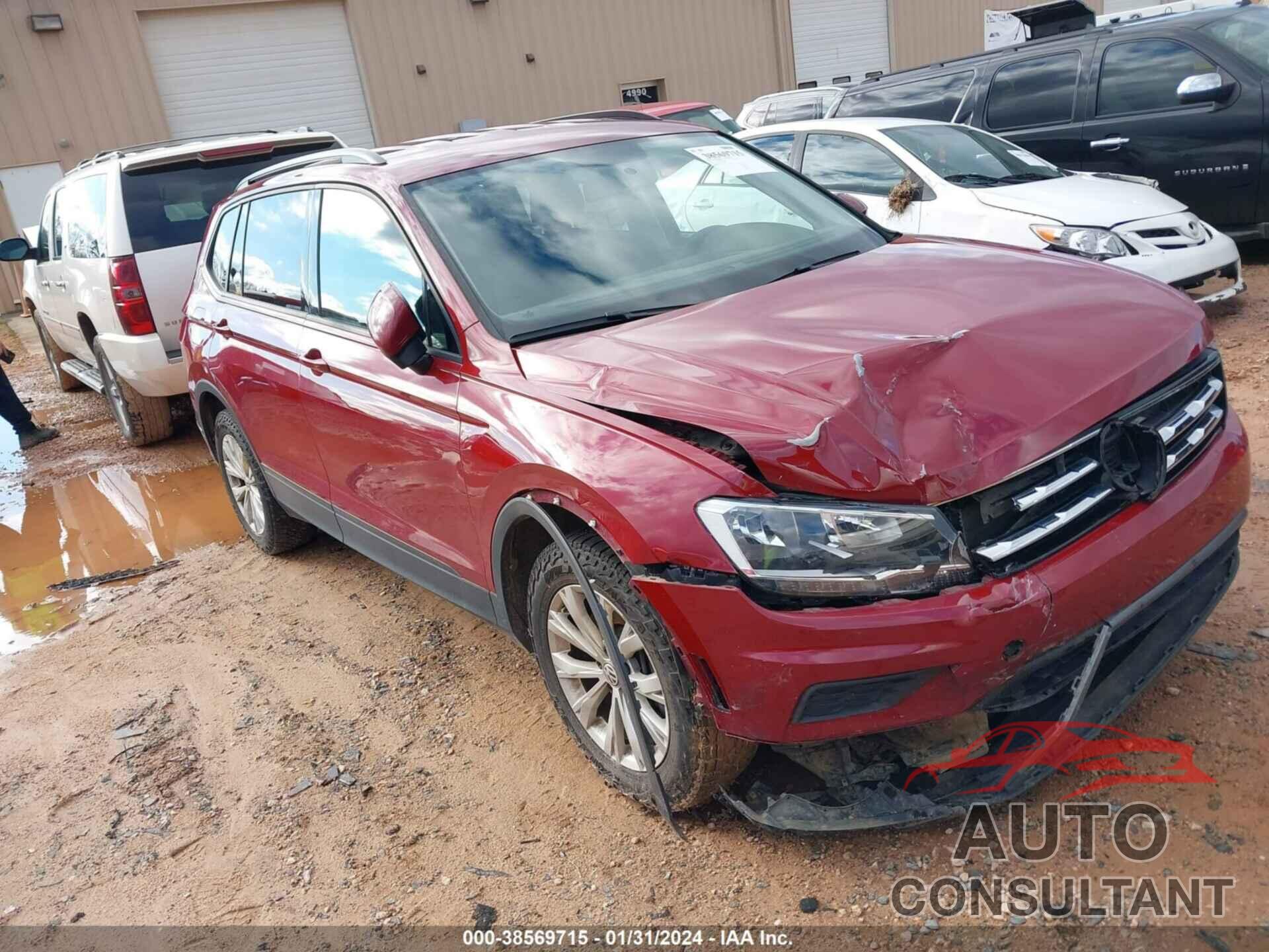 VOLKSWAGEN TIGUAN 2018 - 3VV0B7AX1JM054812